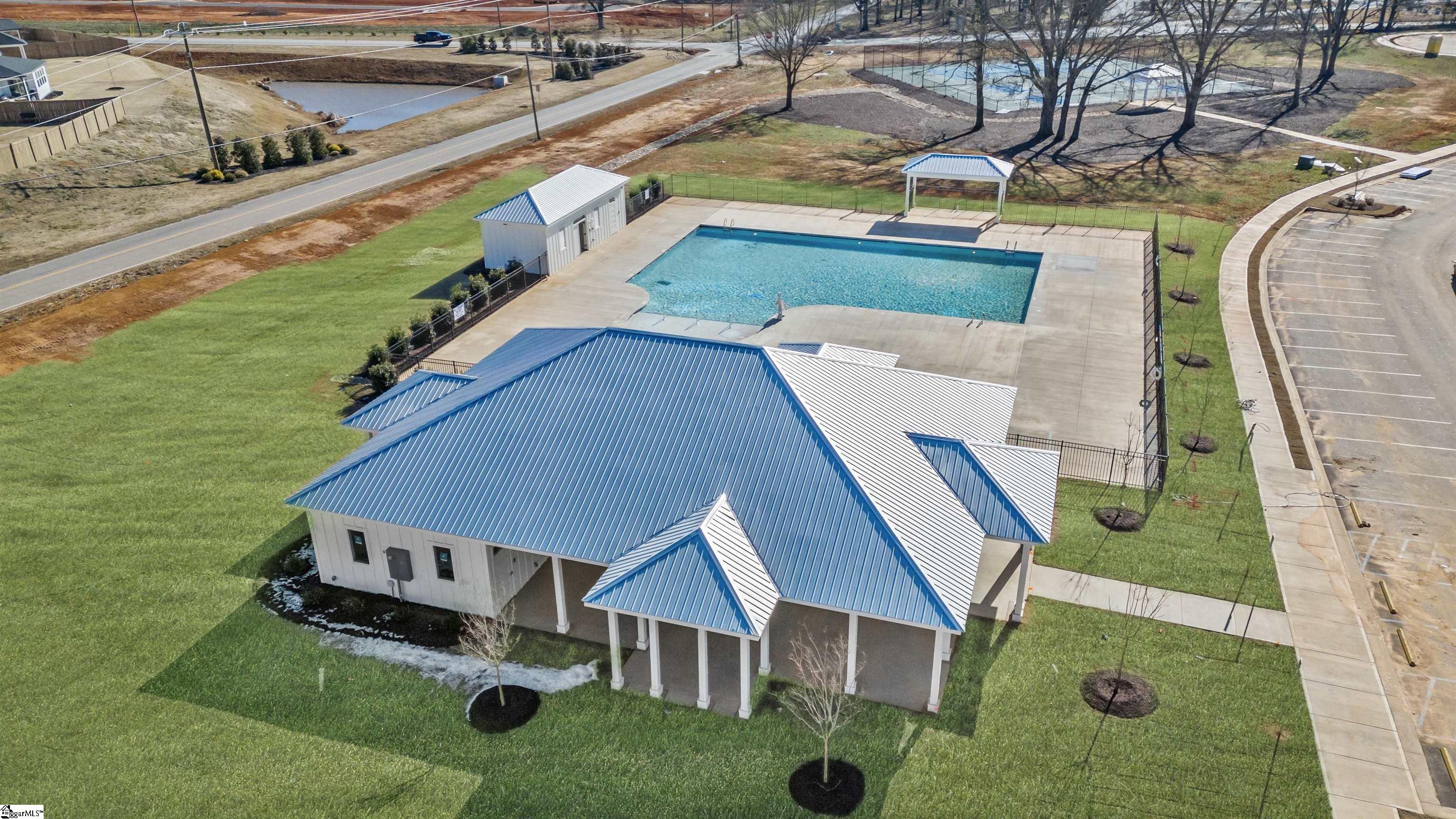 108 Beaverdam Creek Drive Property Photo 8
