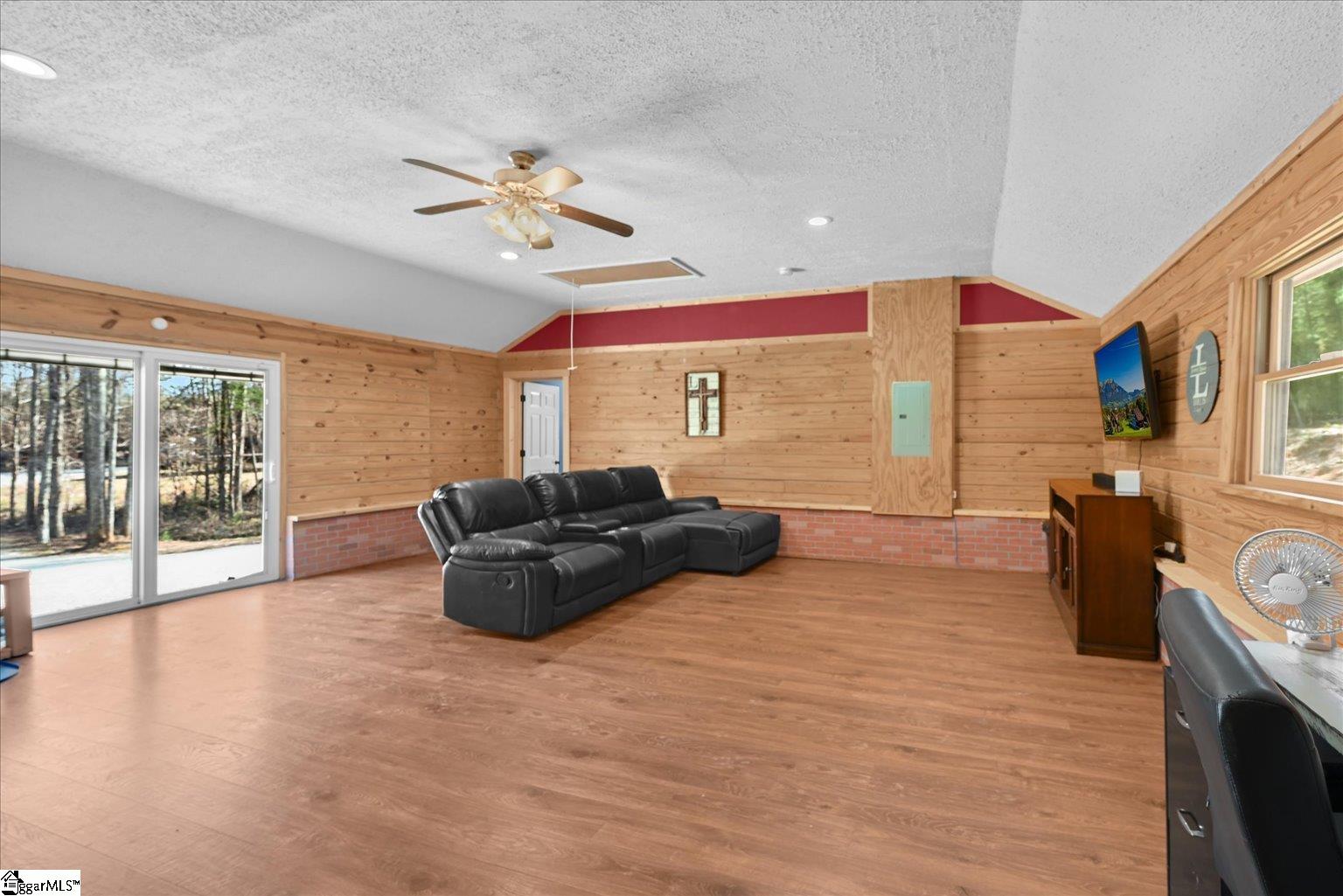 145 Dalton Road Property Photo 15