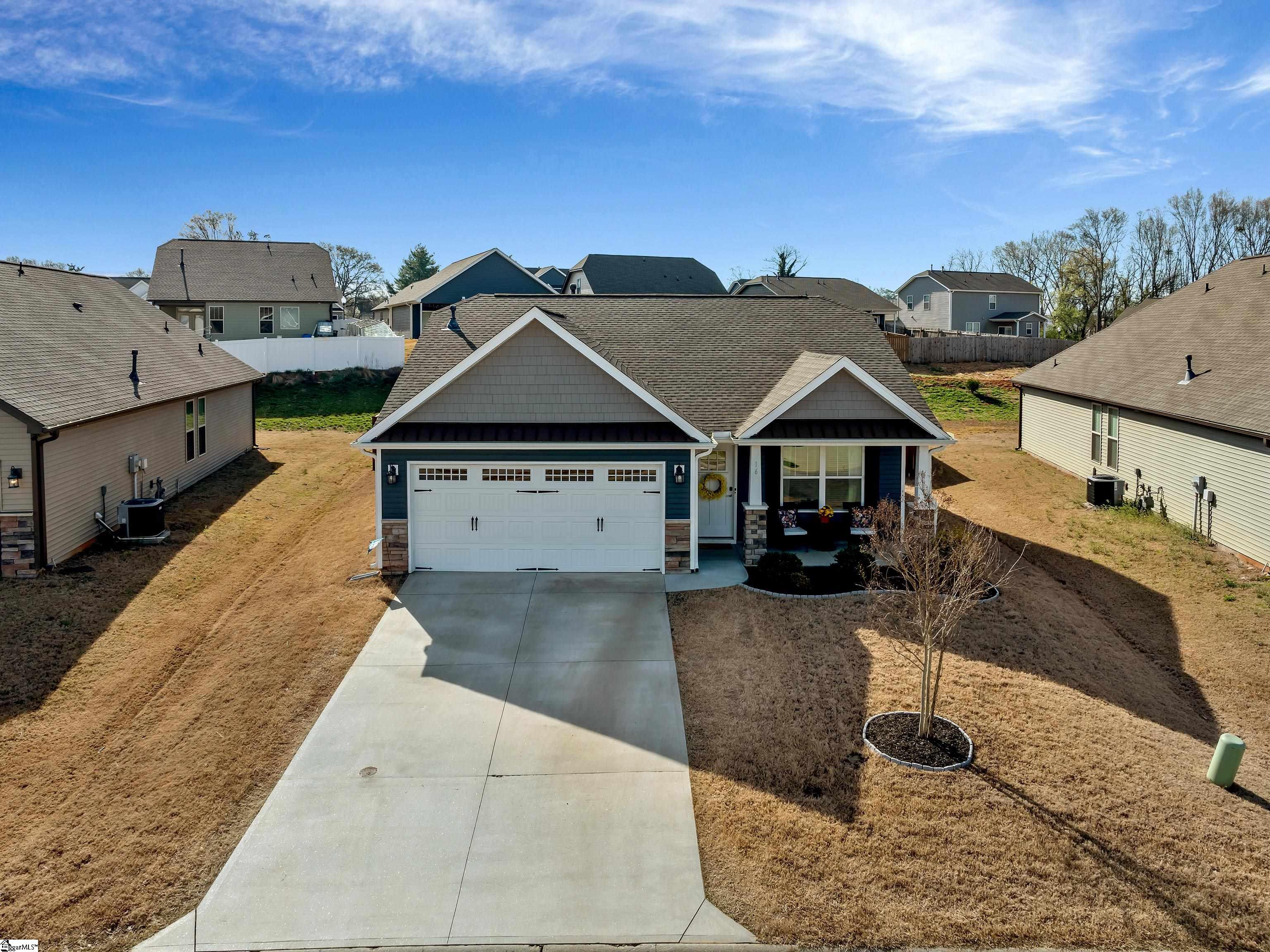 16 Forest Ridge Way Property Photo