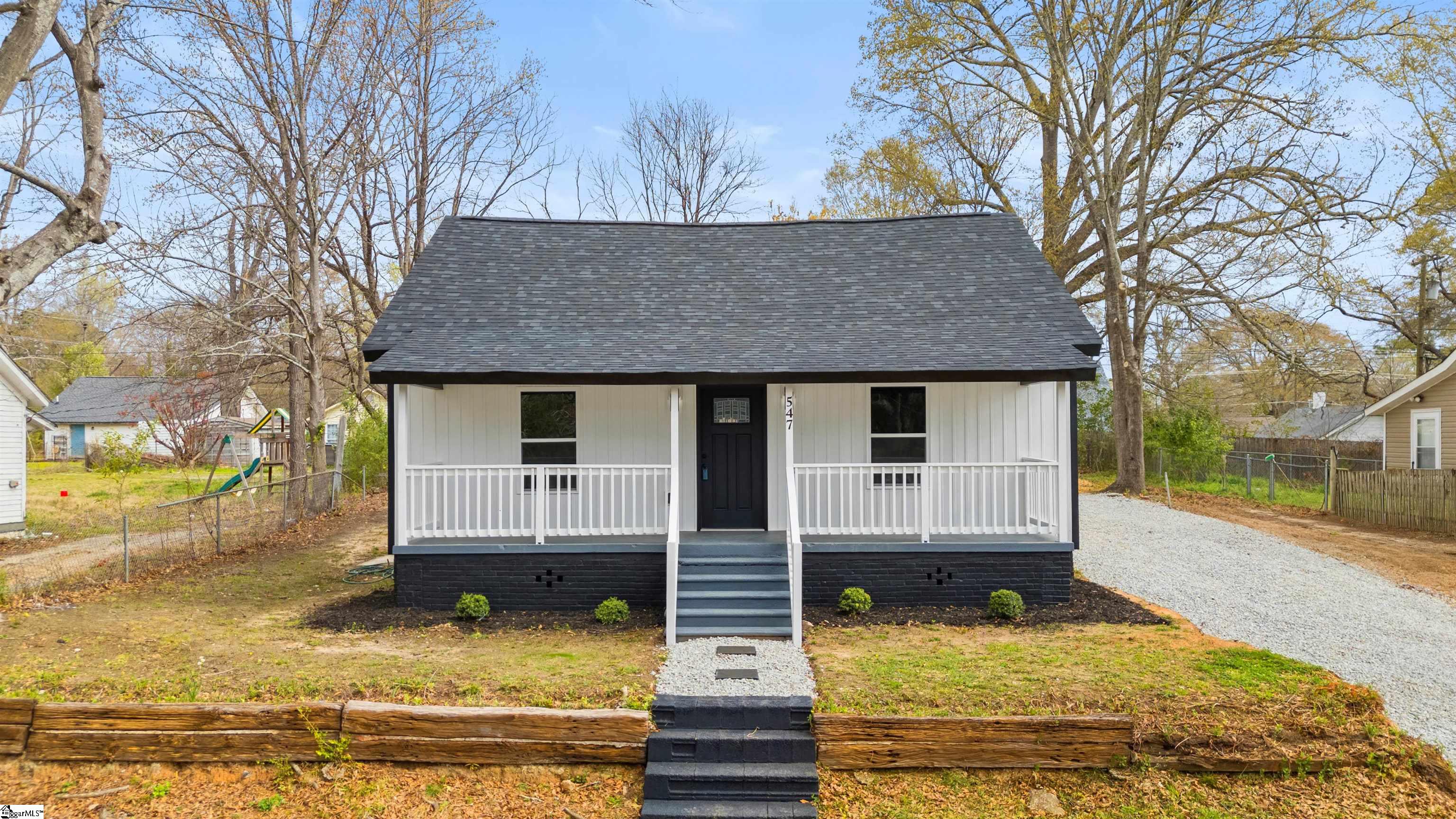 547 Perrin Avenue Property Photo 1