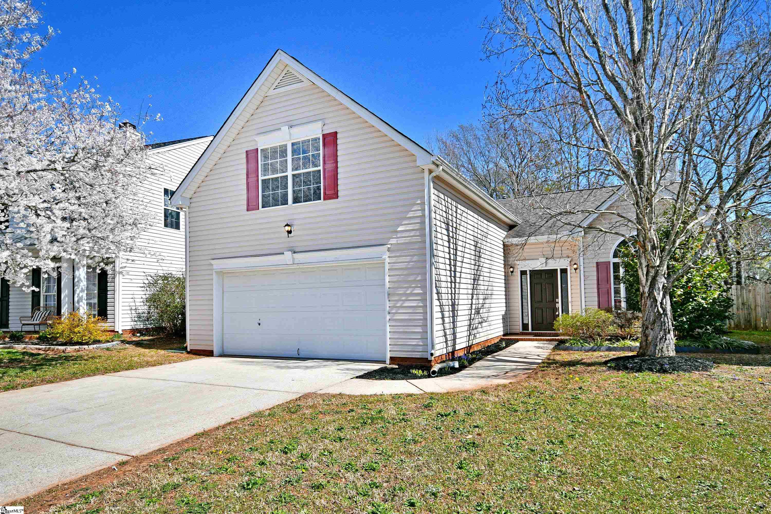 202 Clay Thorn Court Property Photo