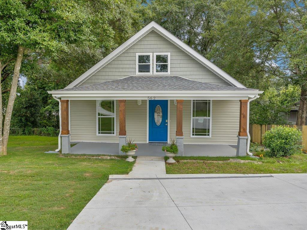 562 Lowndes Hill Road Property Photo