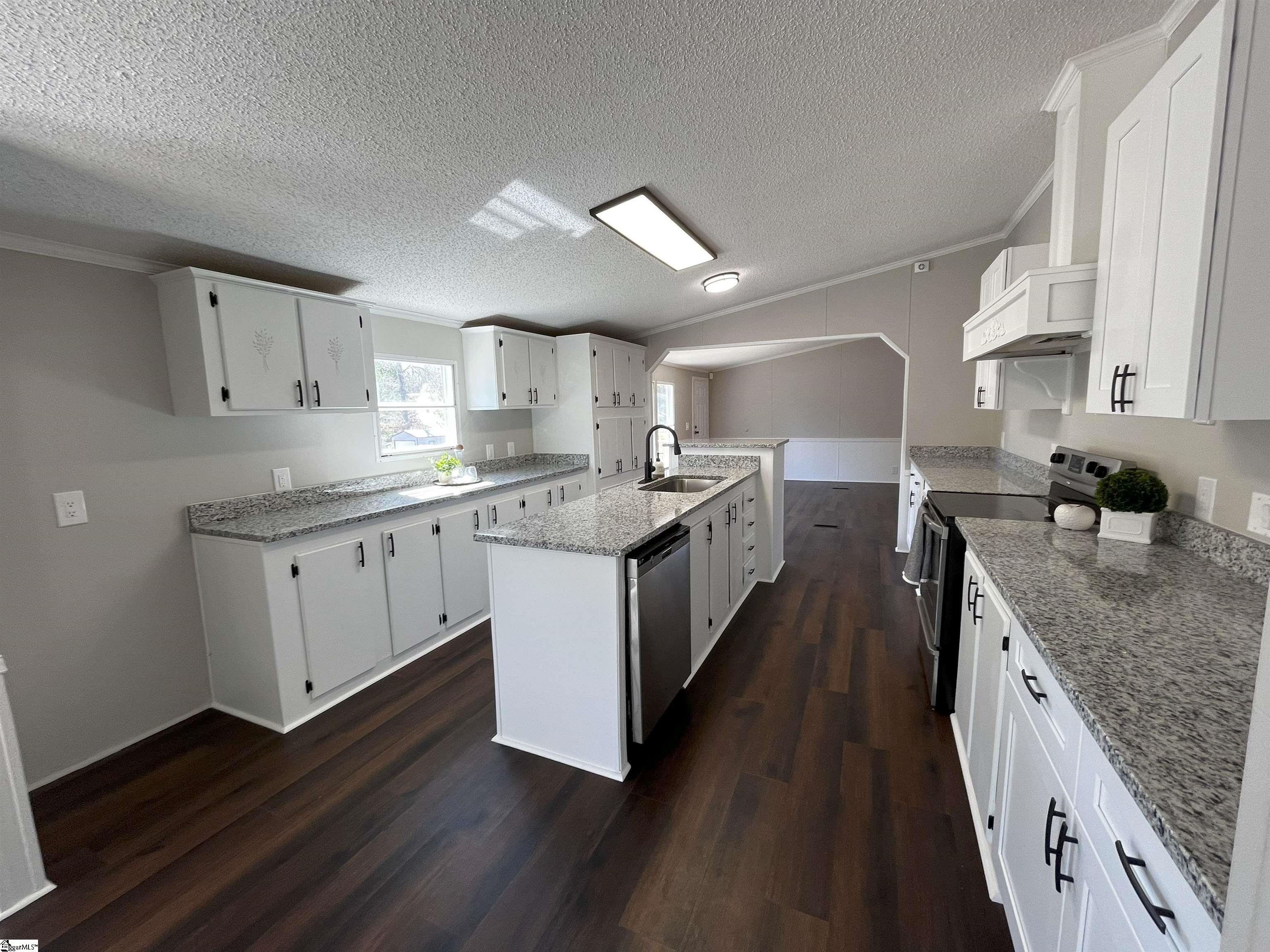212 Creekstone Drive Property Photo 8