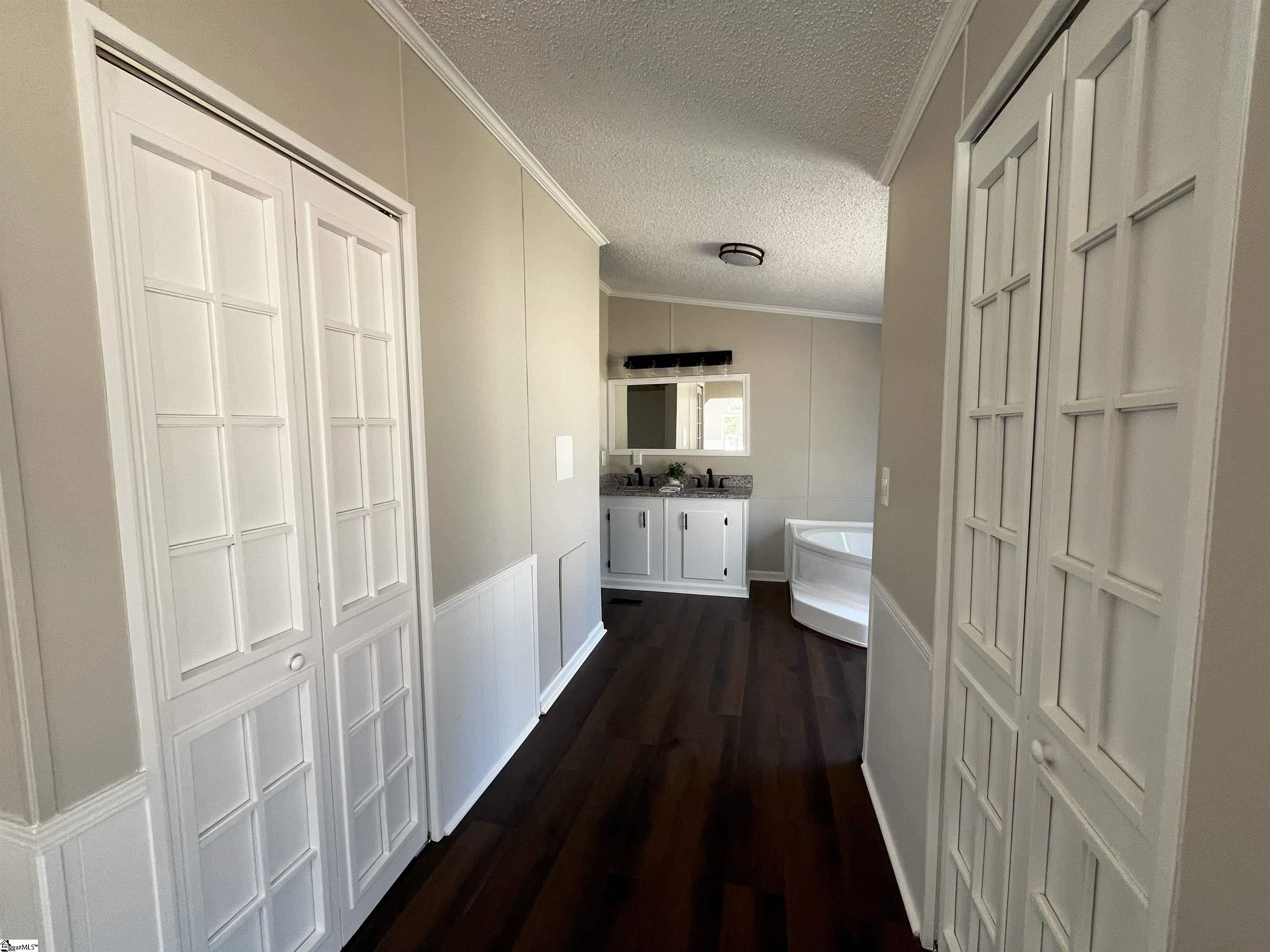 212 Creekstone Drive Property Photo 16