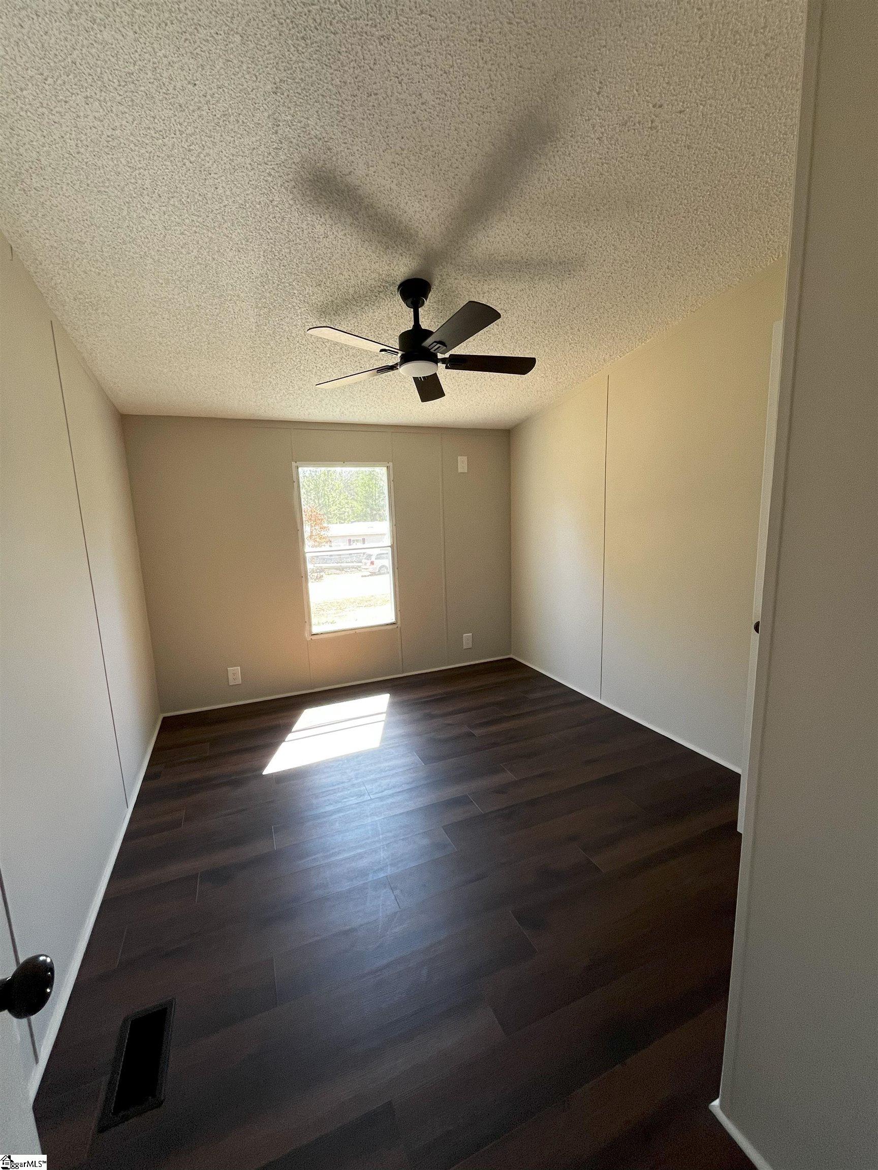 212 Creekstone Drive Property Photo 20