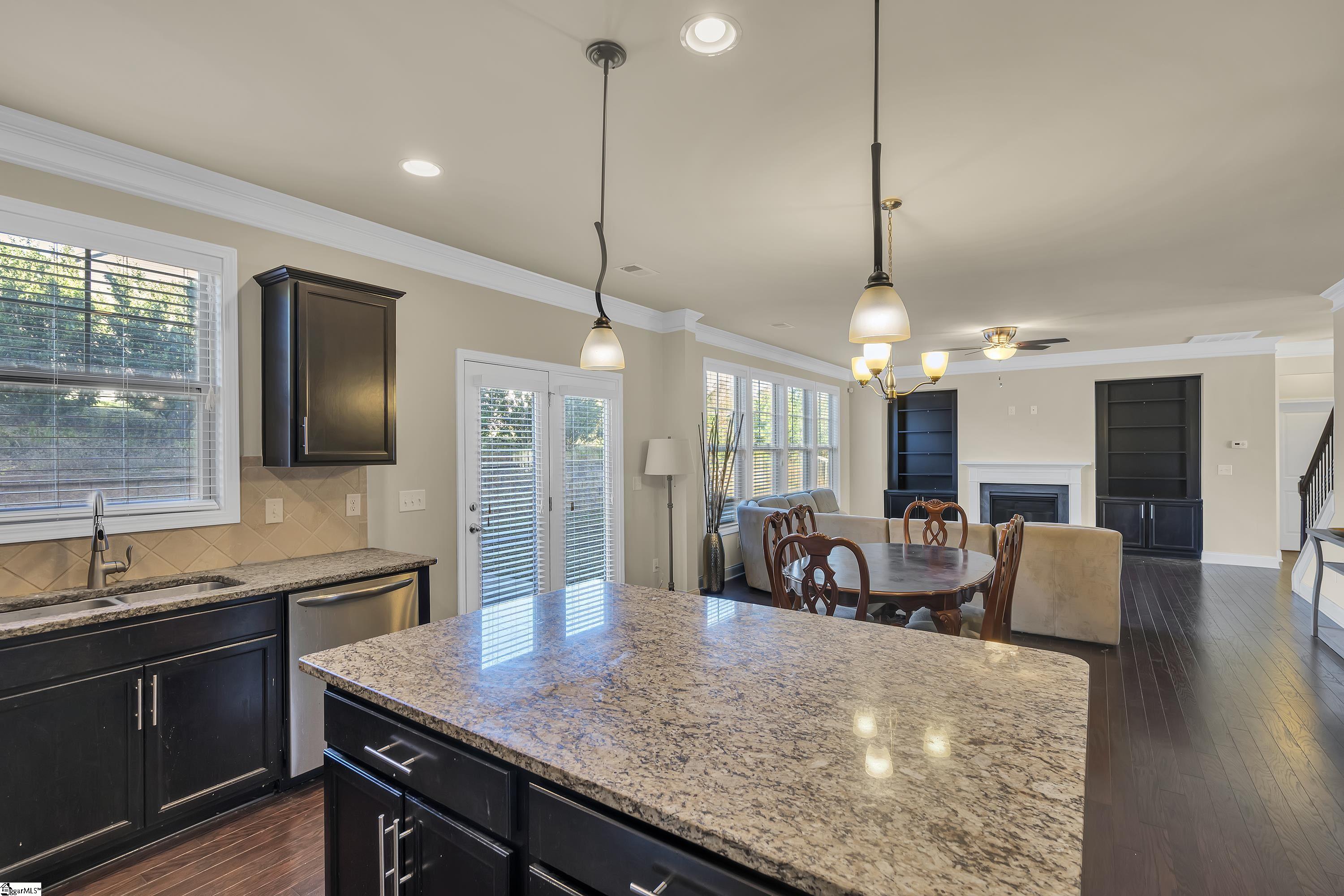 395 Tigers Eye Run Property Photo 10