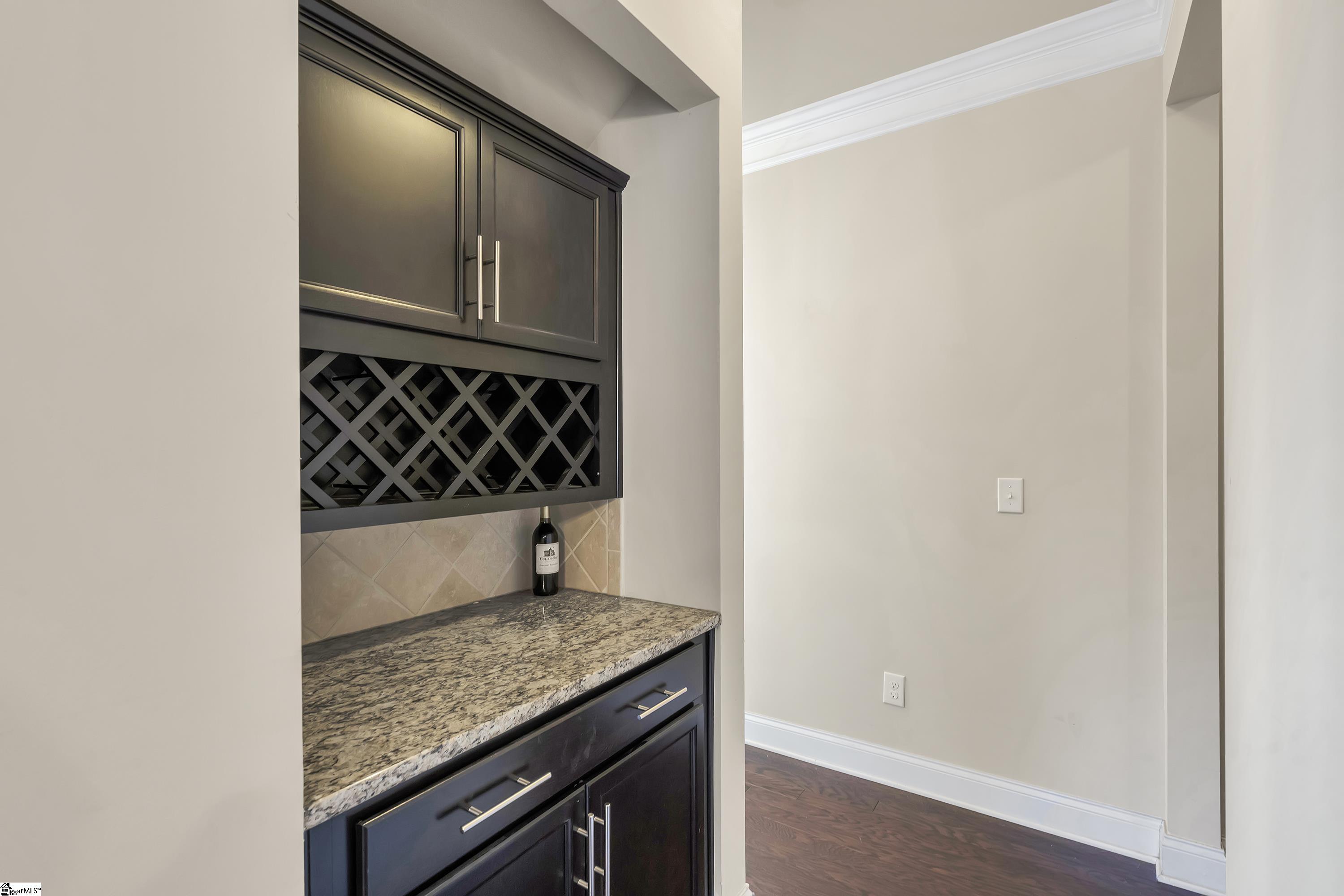 395 Tigers Eye Run Property Photo 11