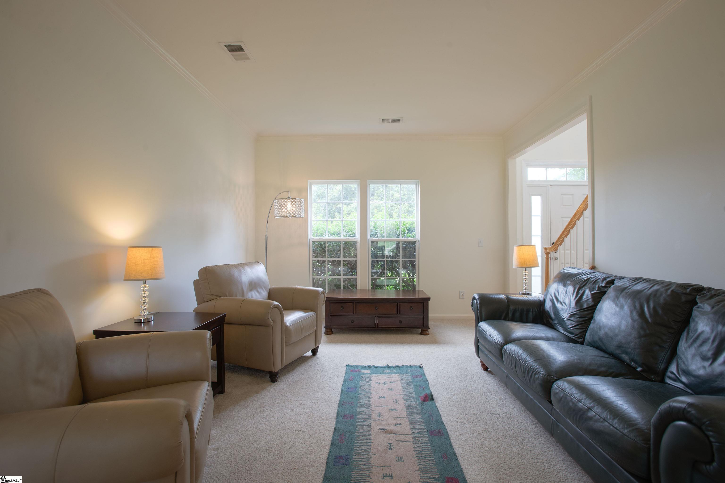 6 Silverthorn Court Property Photo 11
