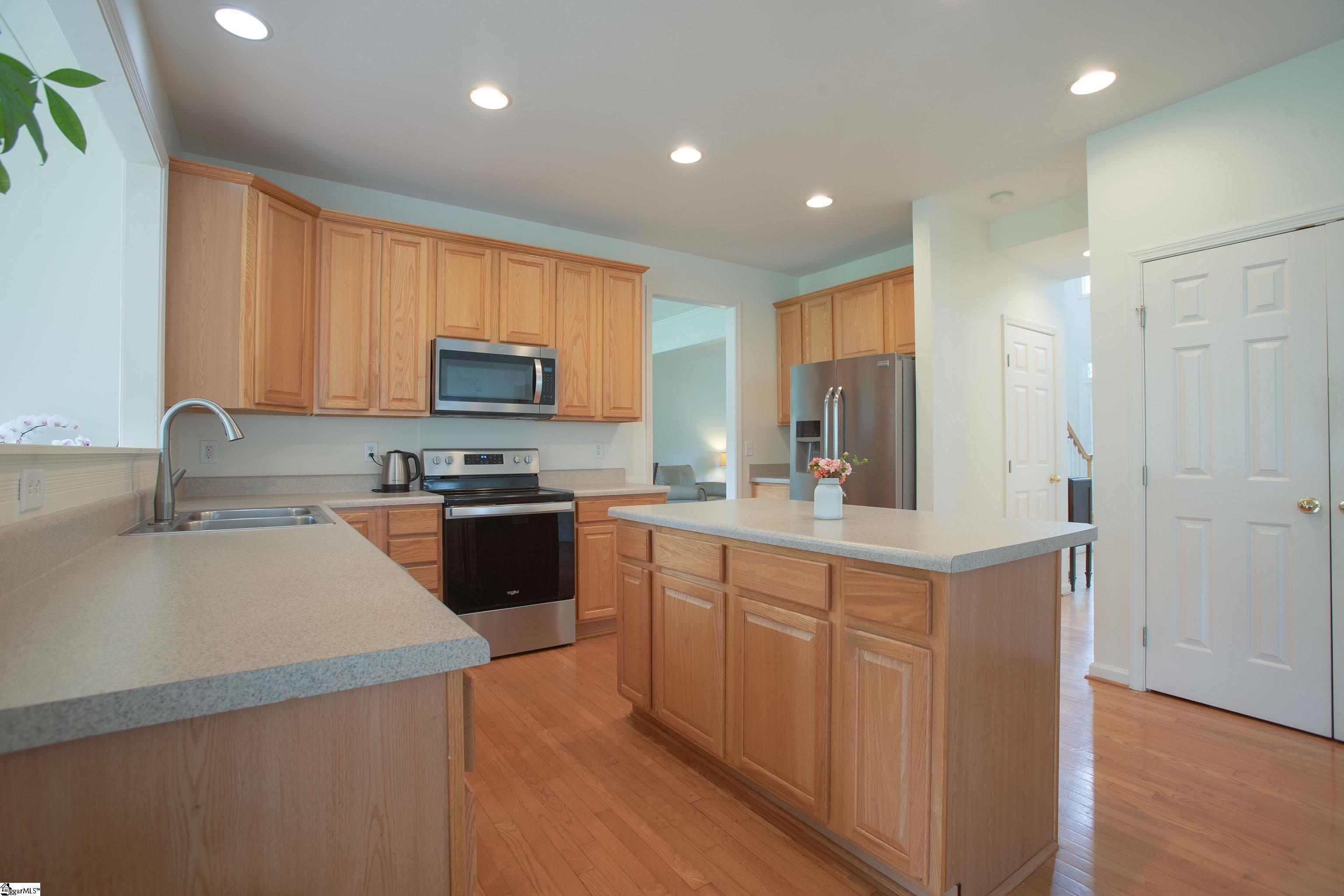 6 Silverthorn Court Property Photo 14