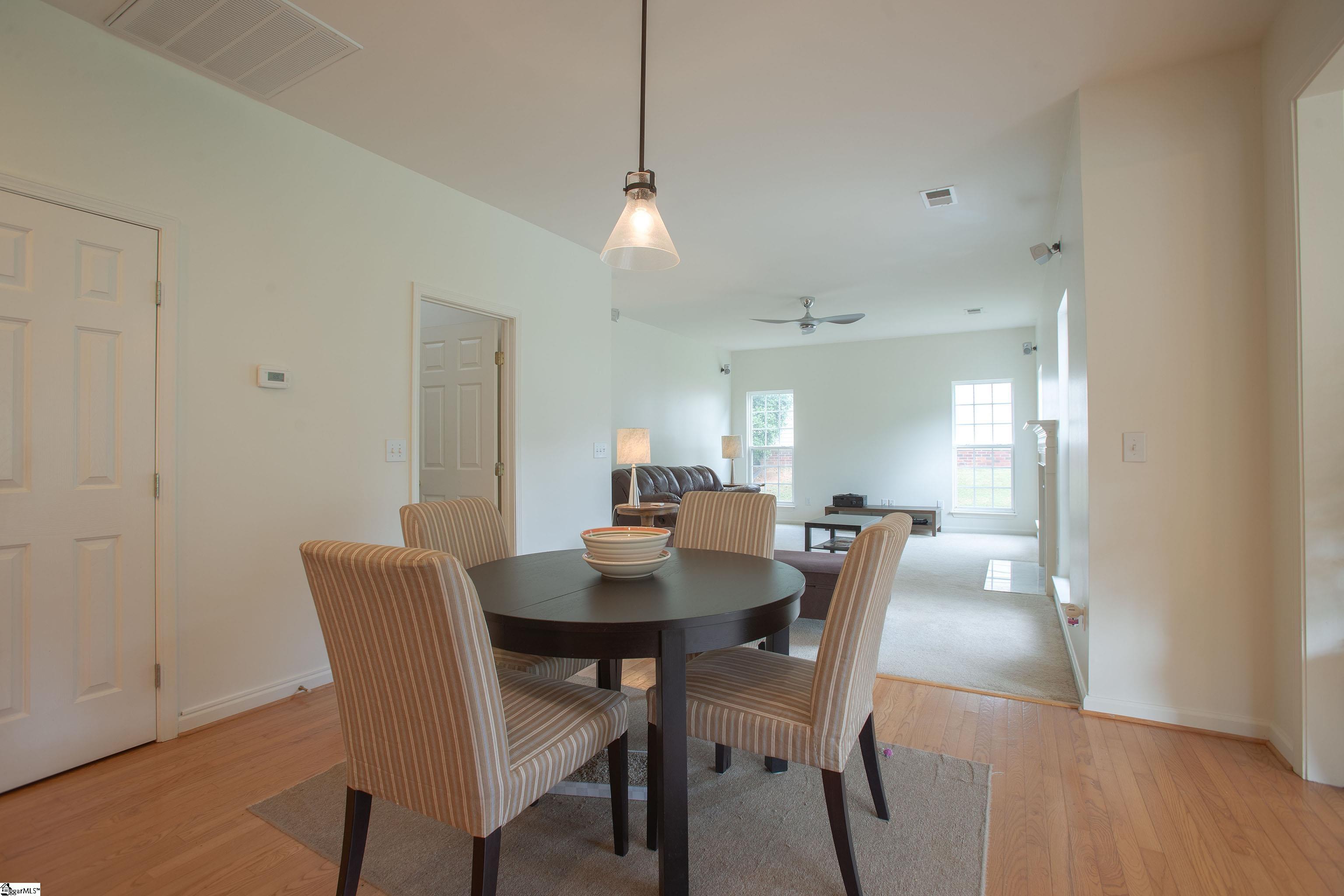 6 Silverthorn Court Property Photo 17