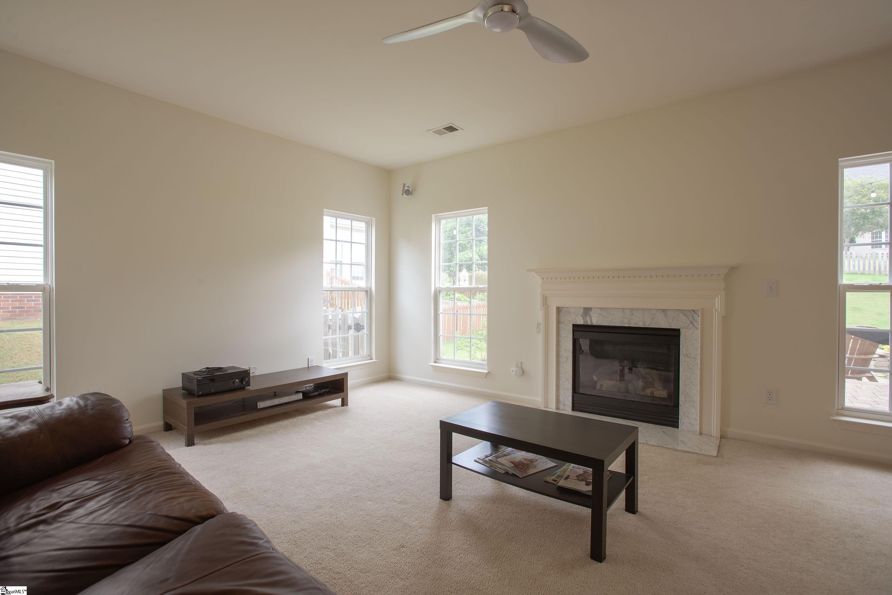 6 Silverthorn Court Property Photo 20