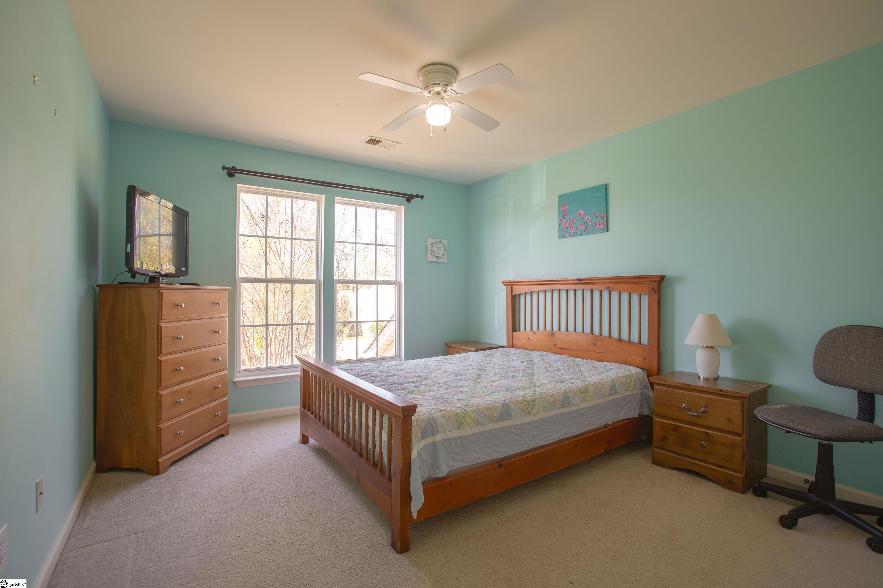 6 Silverthorn Court Property Photo 32