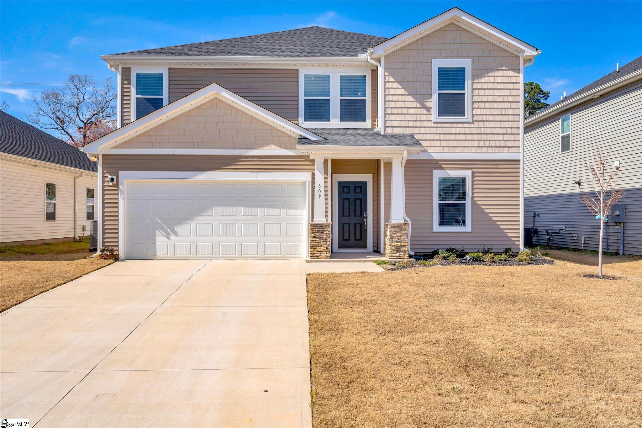609 Splendid Place Property Photo