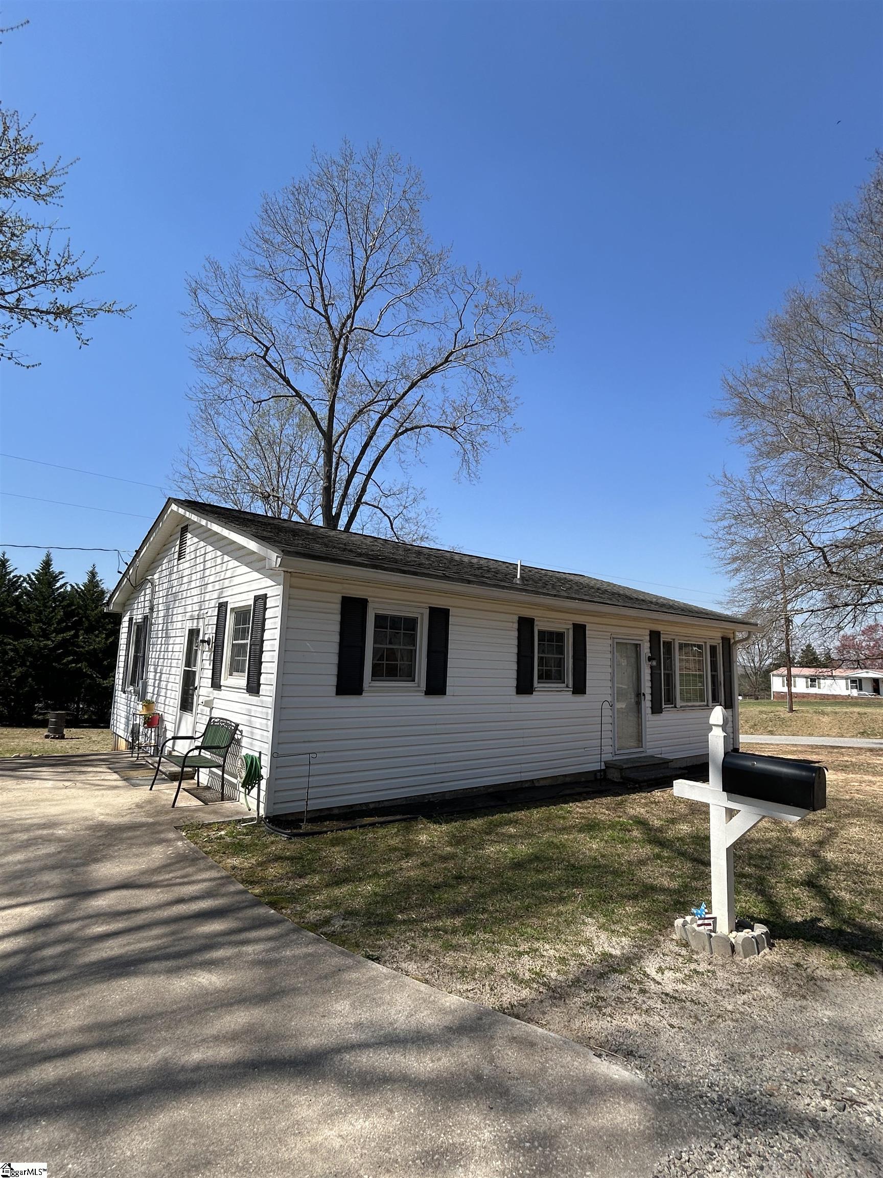104 Kents Trail Property Photo