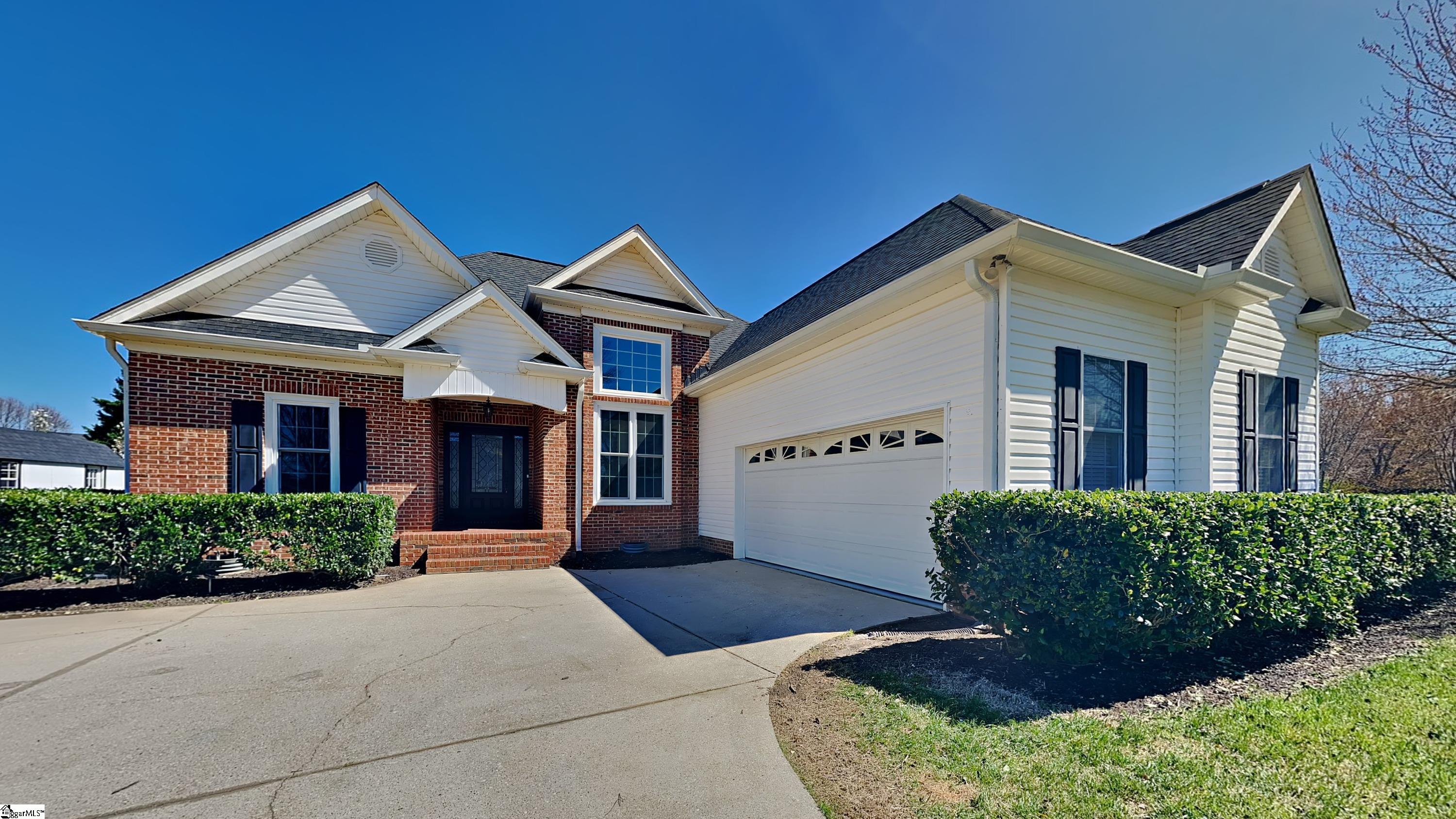 102 Thurmond Court Property Photo