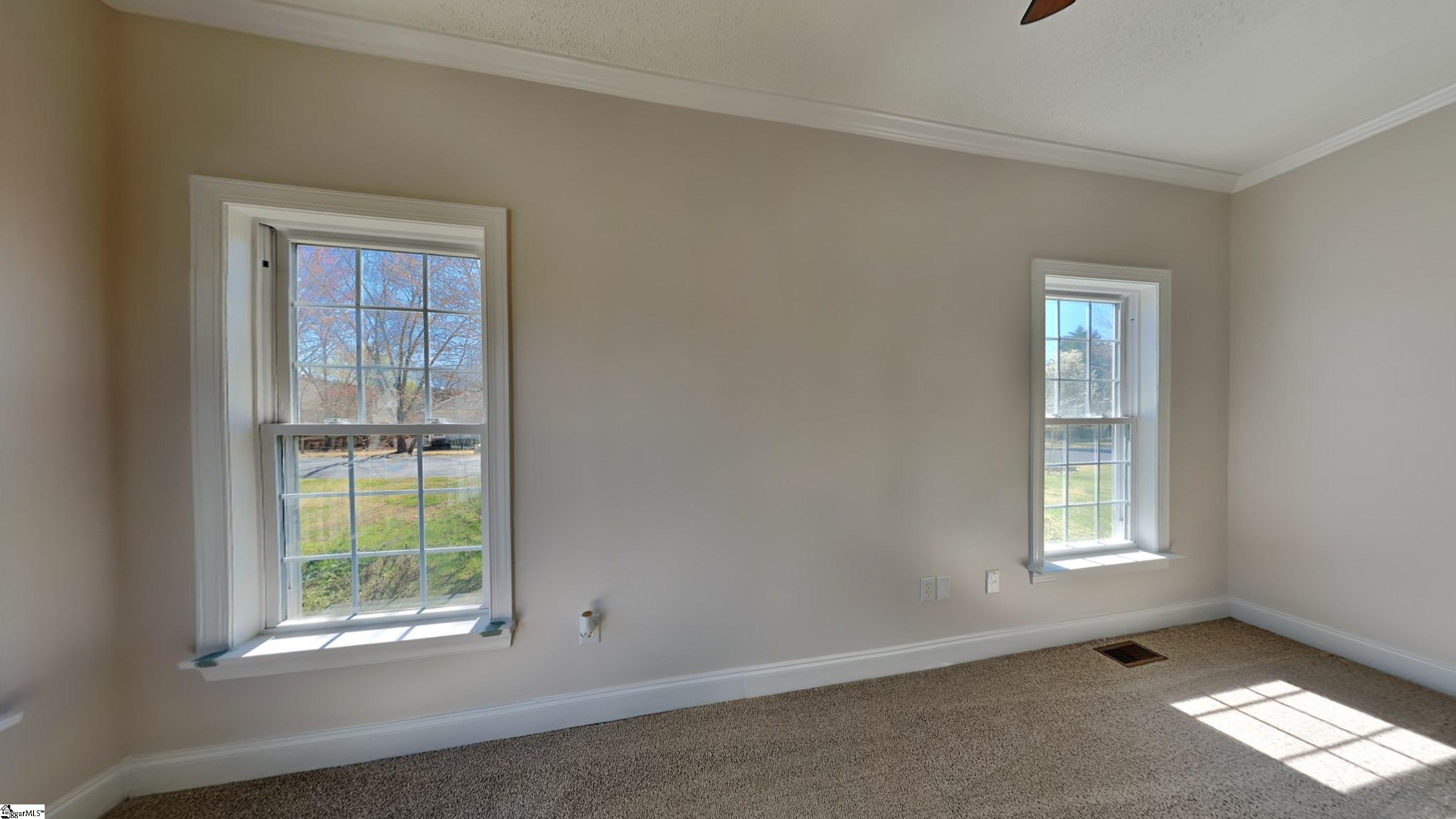 102 Thurmond Court Property Photo 17