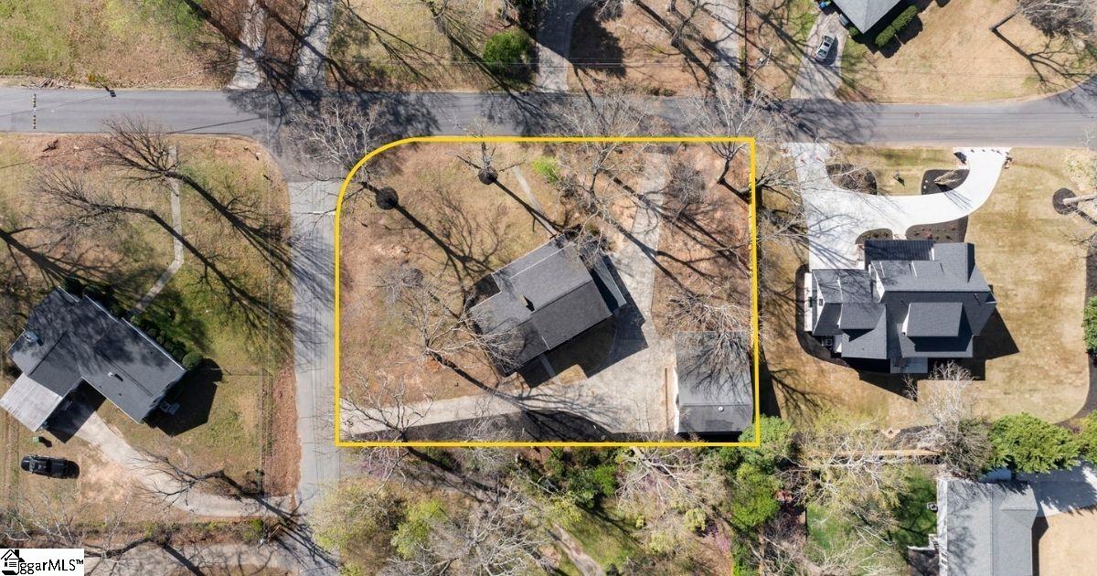 3 Mapleton Drive Property Photo 4