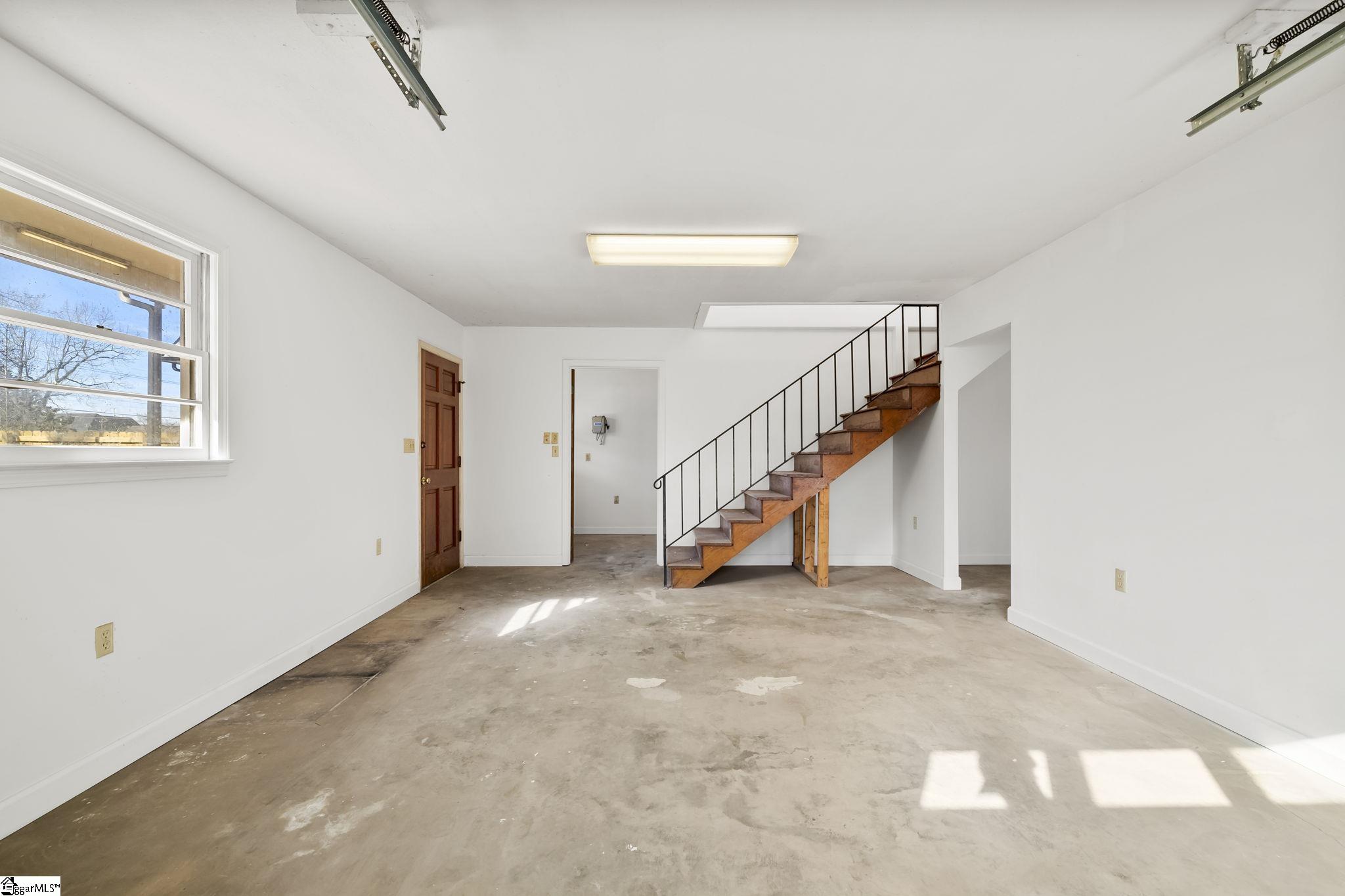 3 Mapleton Drive Property Photo 37