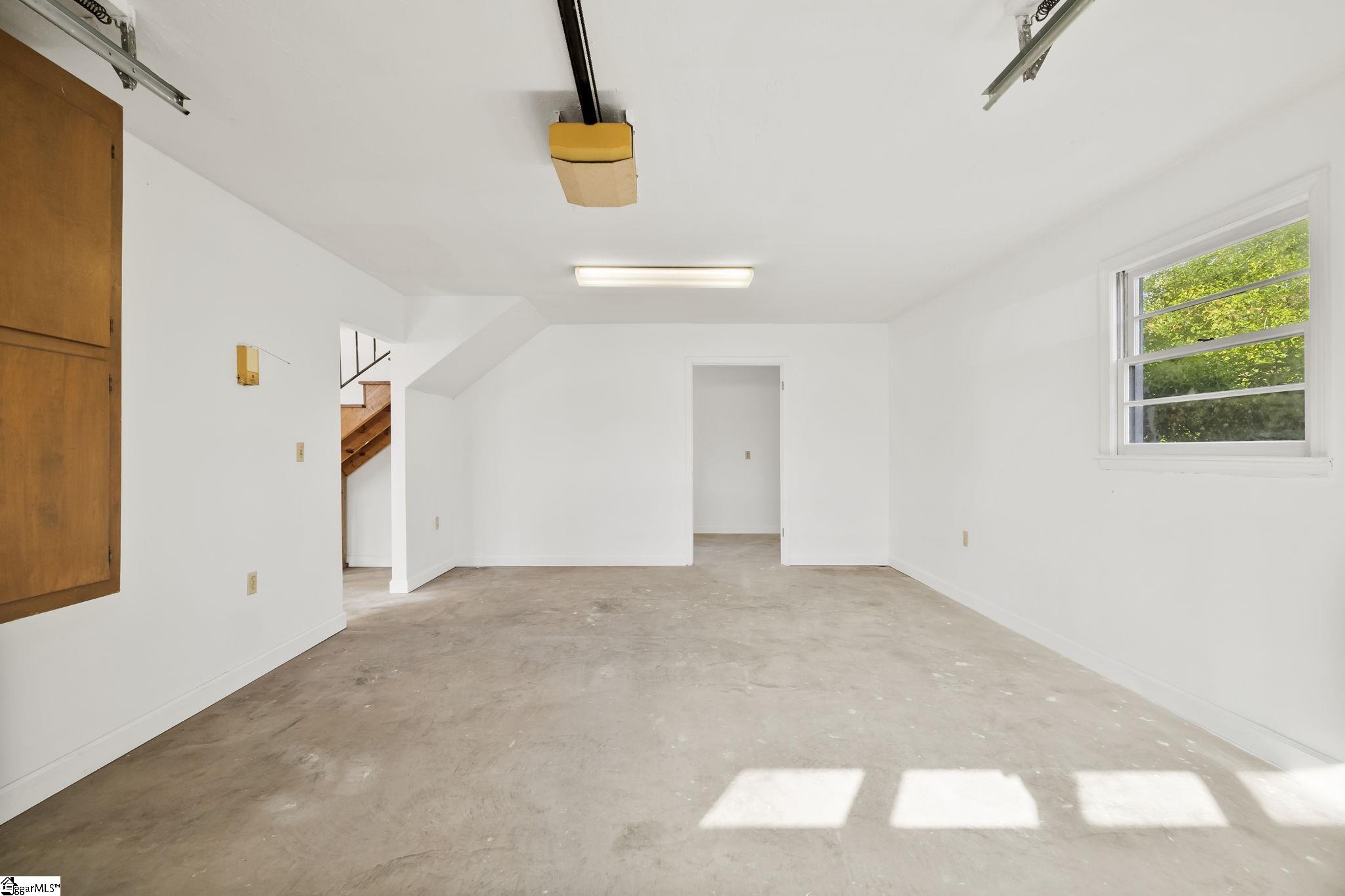3 Mapleton Drive Property Photo 39