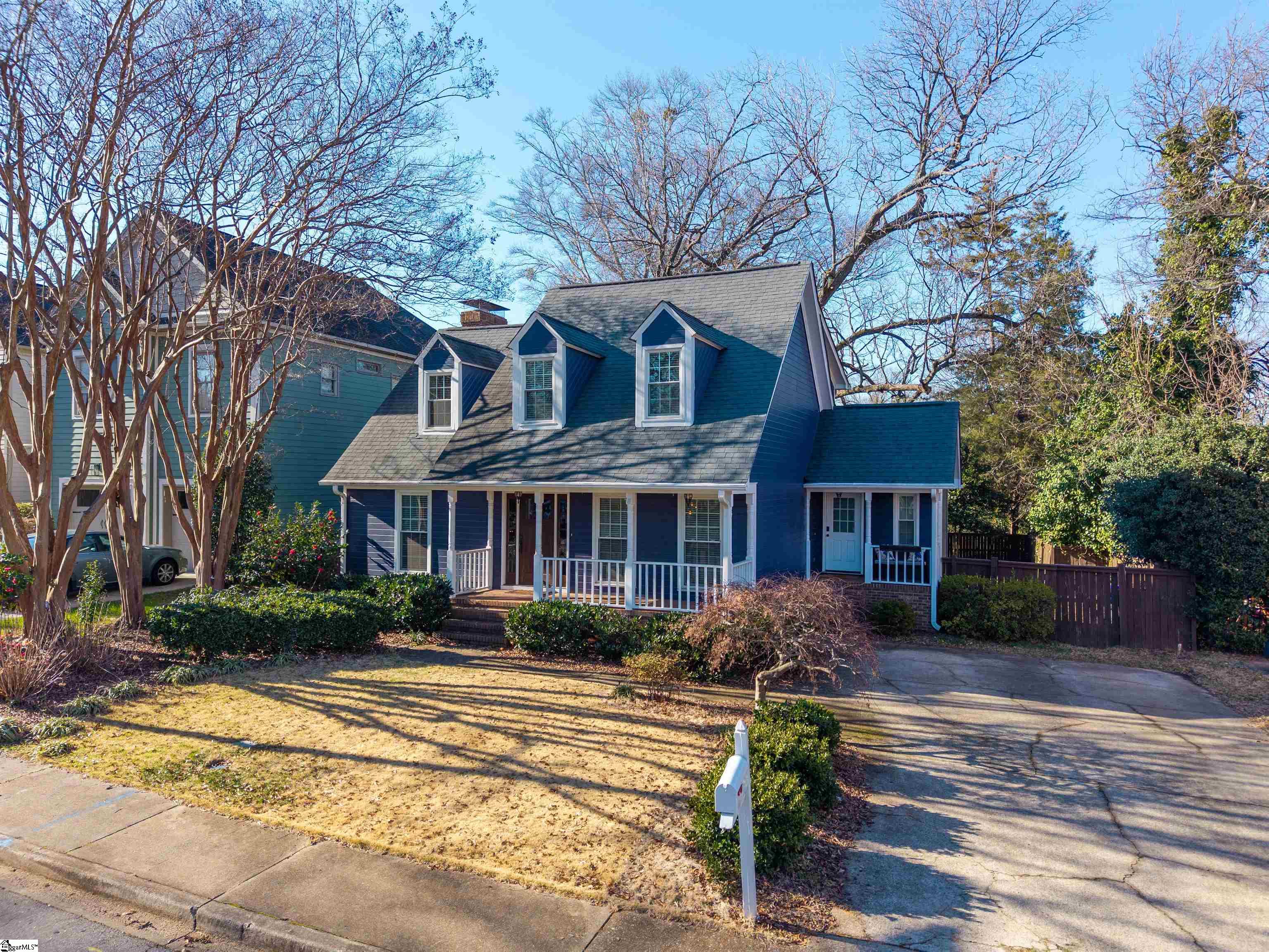 19 Oak Crest Court Property Photo