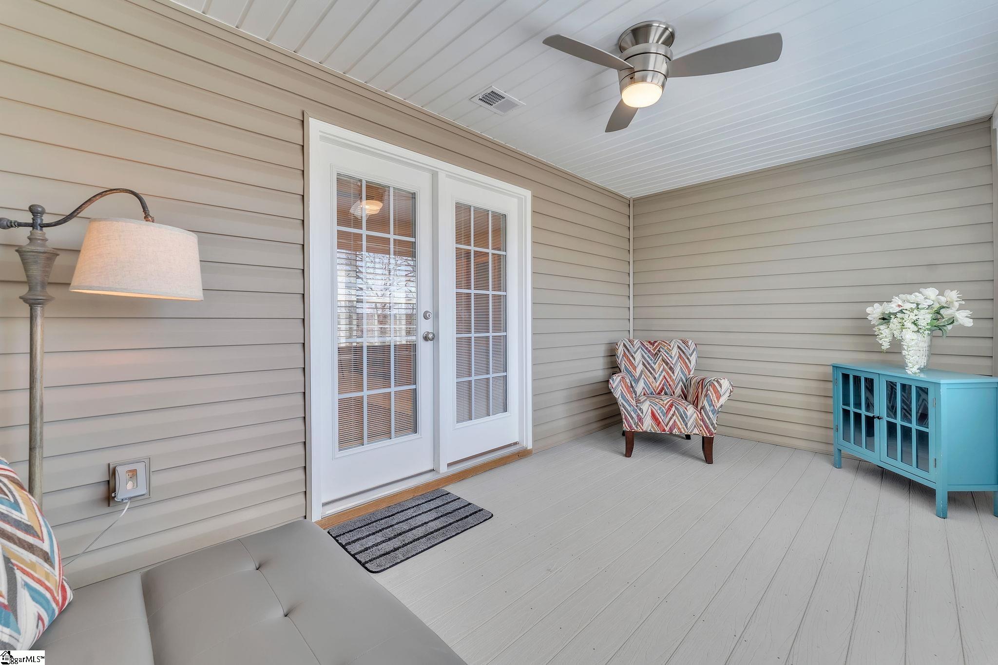 28 Eaglecrest Court Property Photo 16
