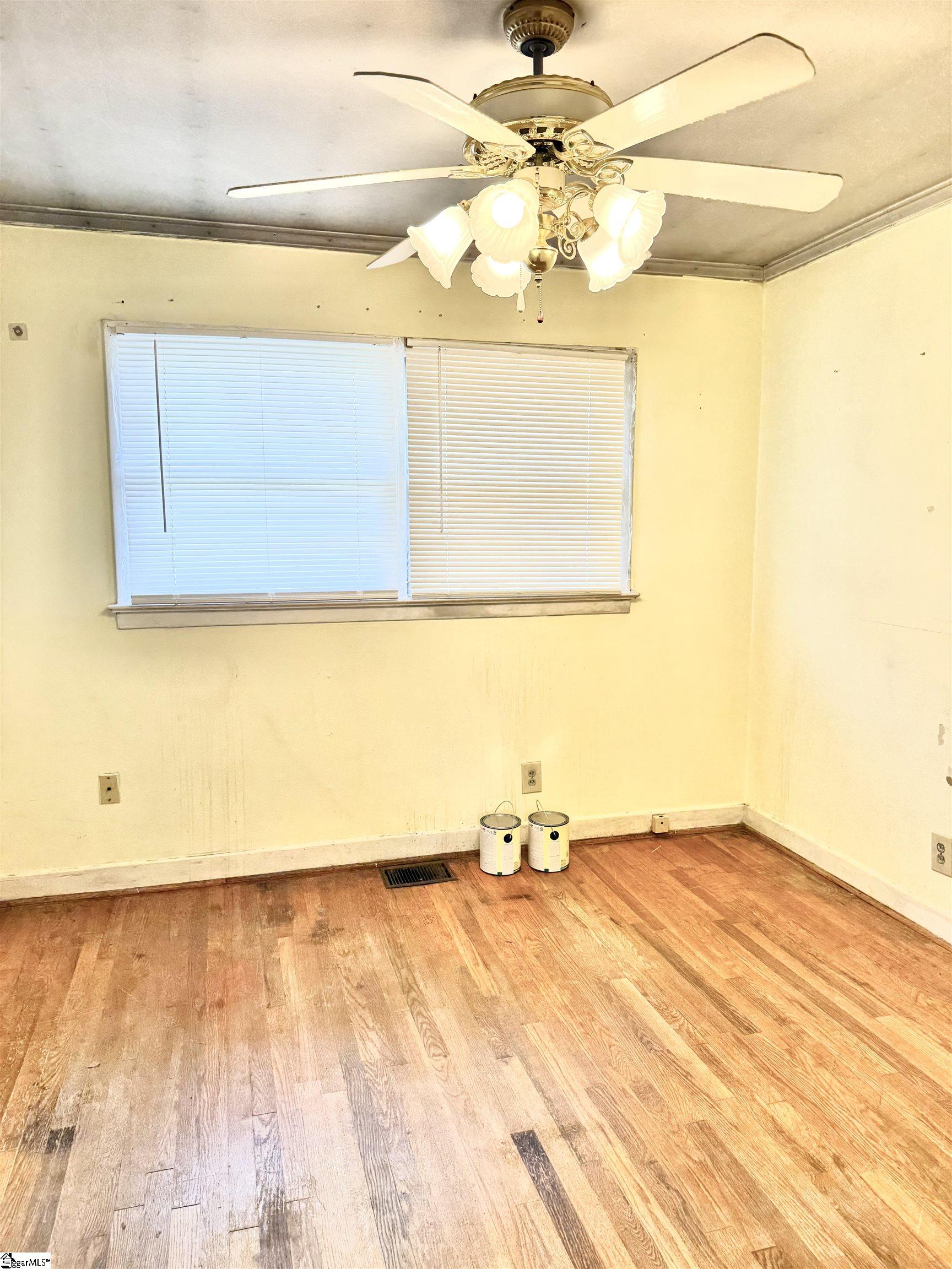 100 Farmington Road Property Photo 10