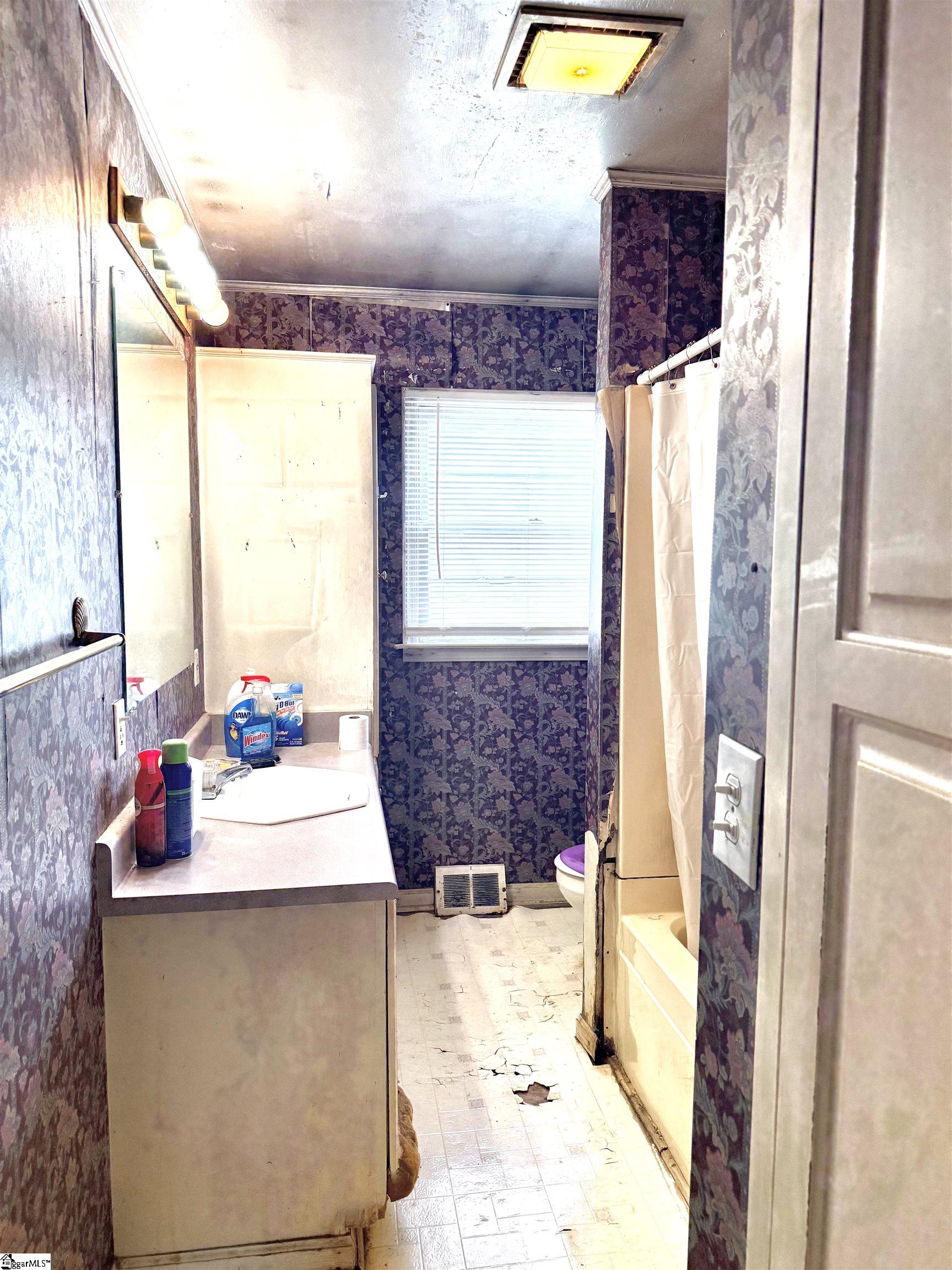 100 Farmington Road Property Photo 16