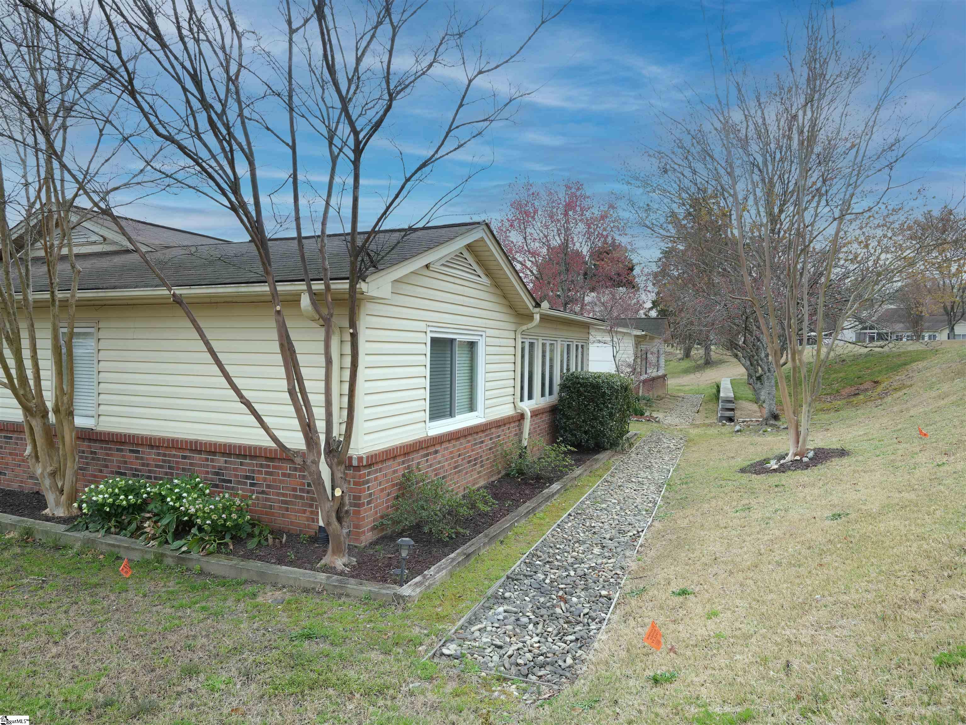 414 Lakeside Circle Property Photo 24