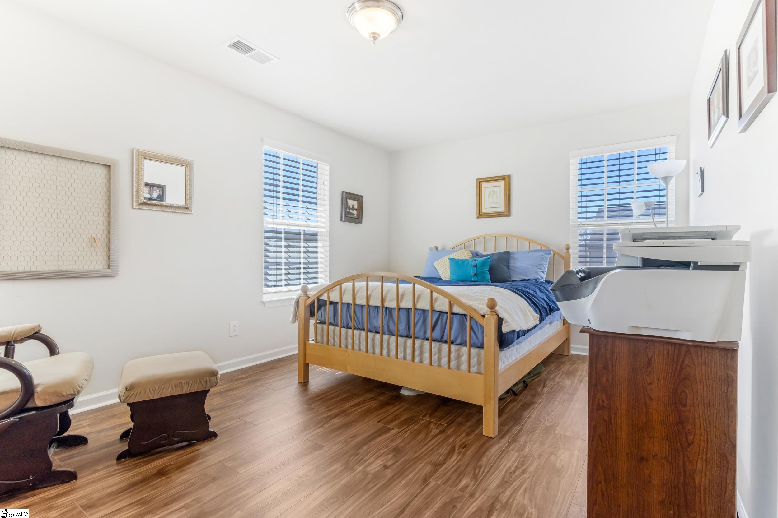 100 Neves Drive Property Photo 21