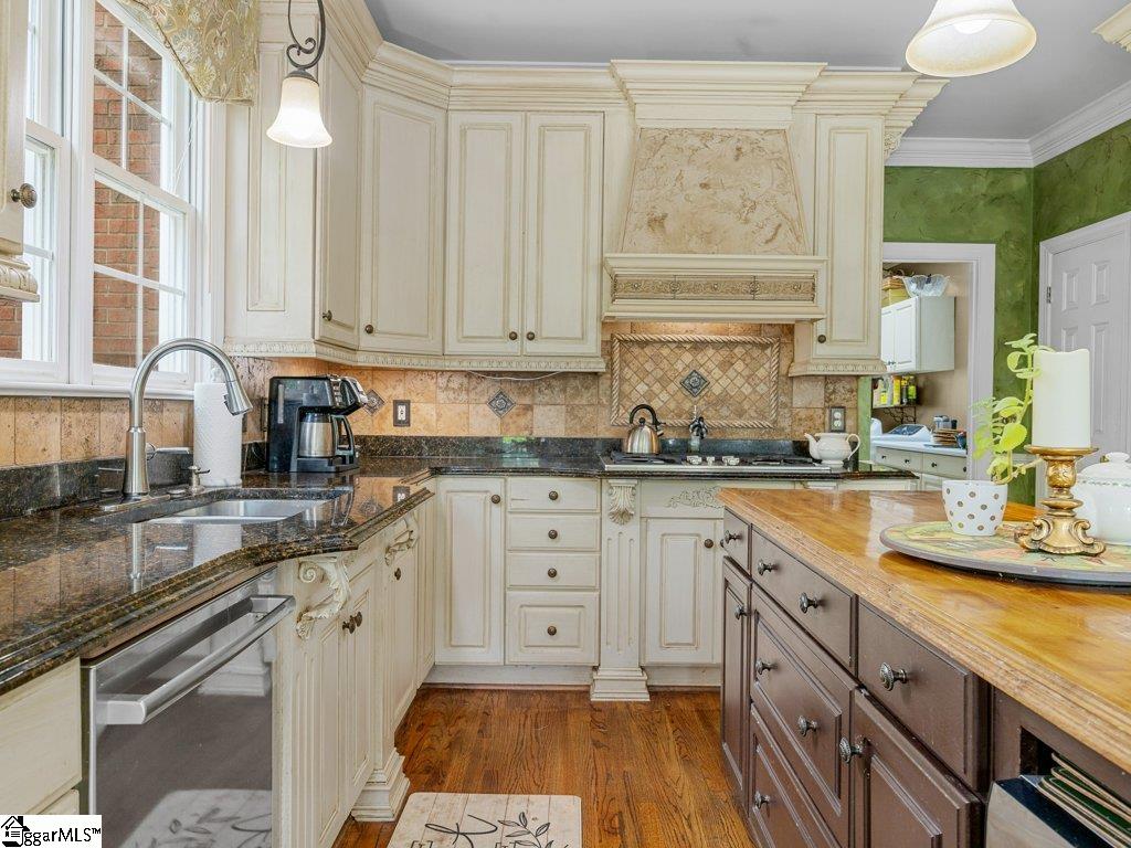 394 Old South Road Property Photo 18