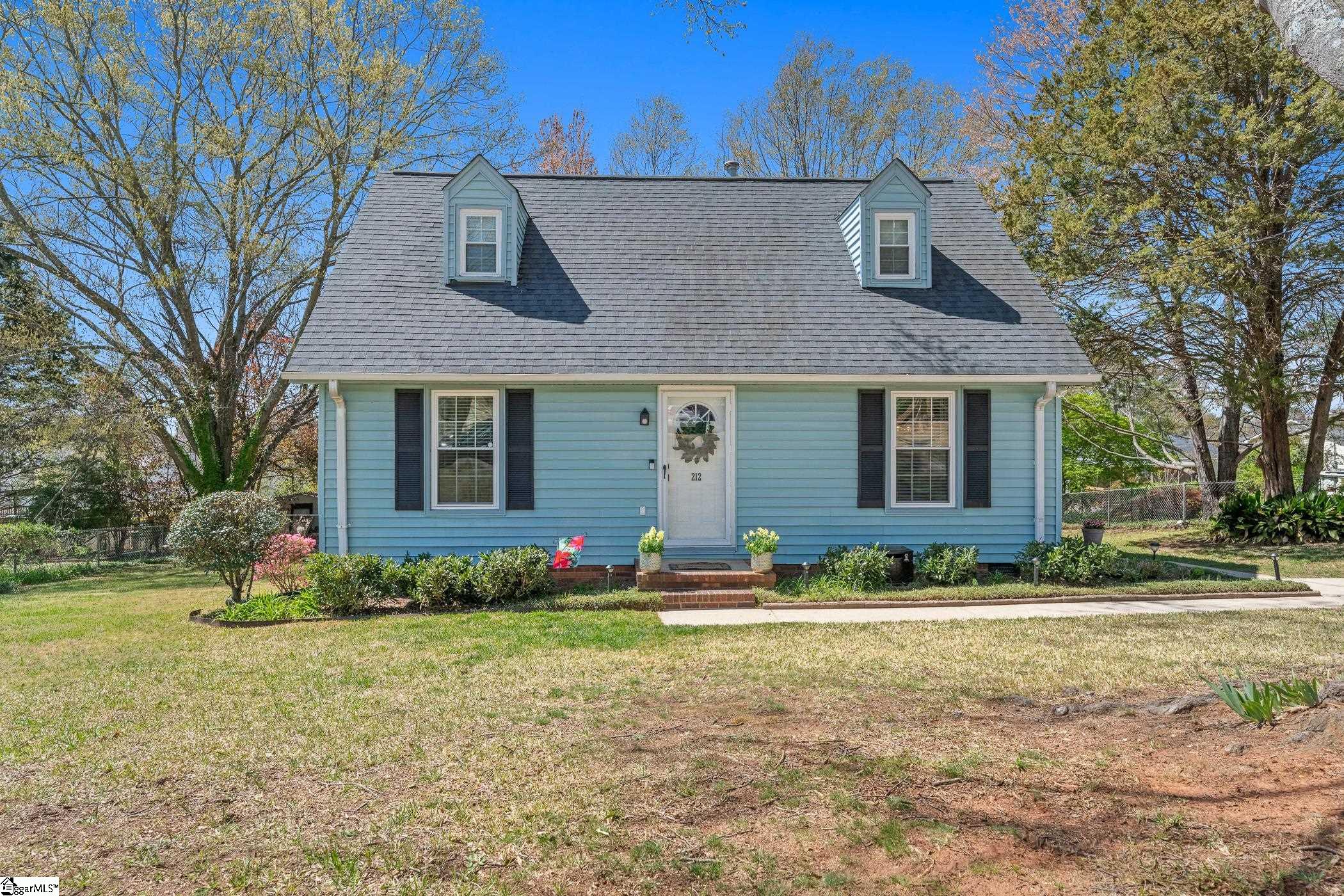 212 Dayton Drive Property Photo 1