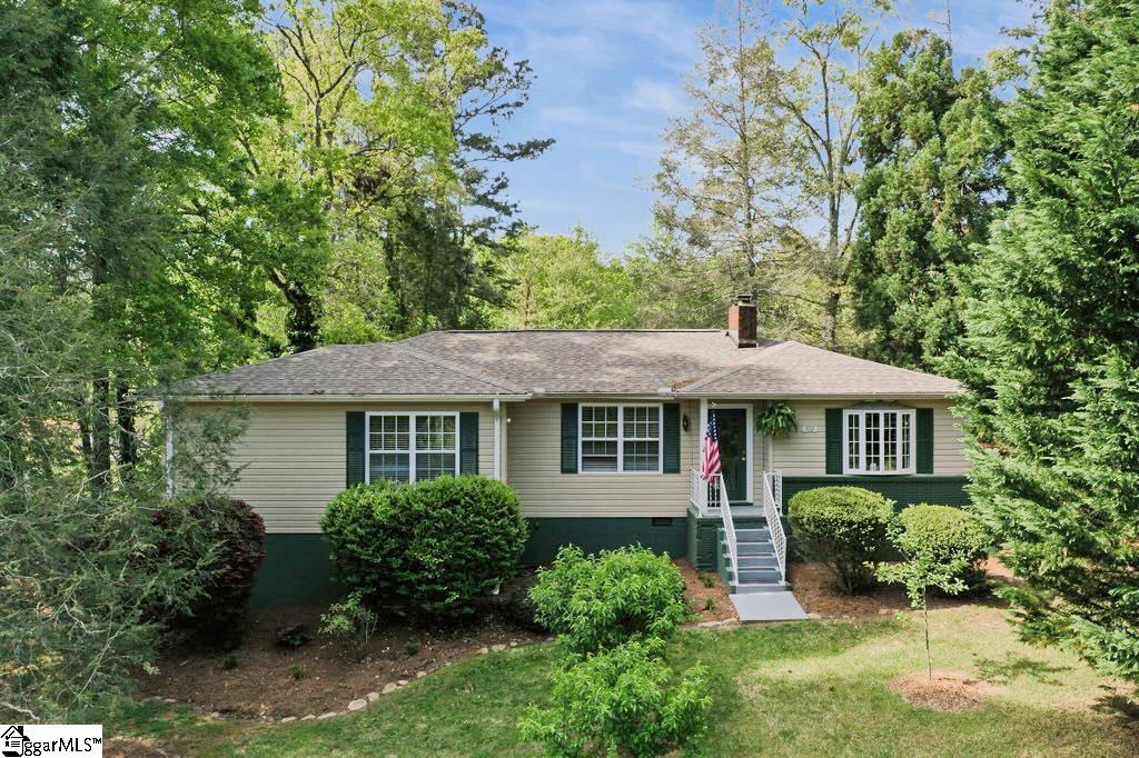 103 Forest Avenue Property Photo