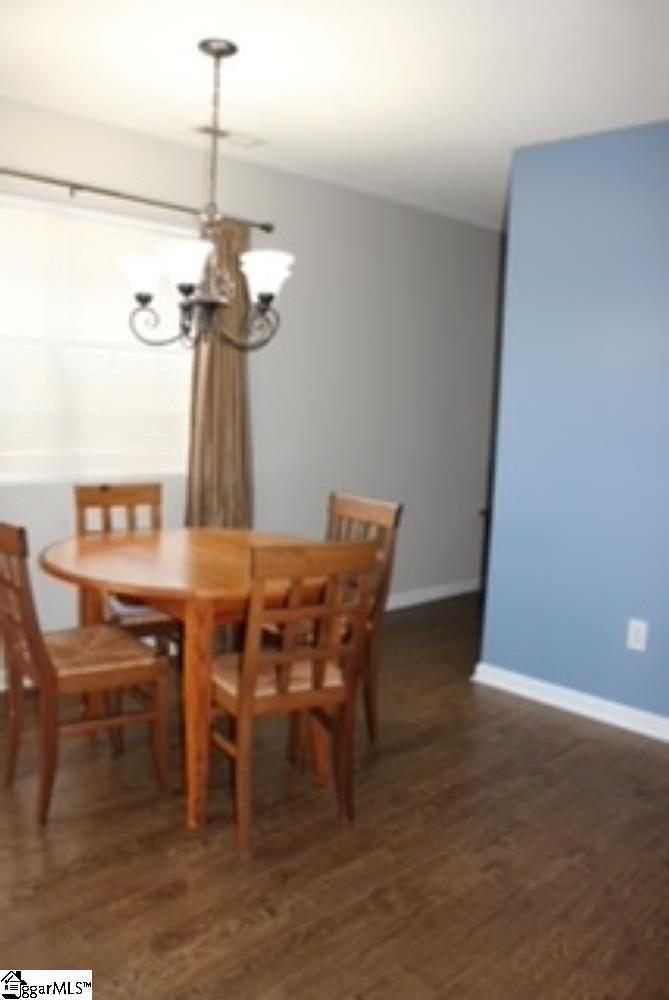10 Allenwood Lane Property Photo 6