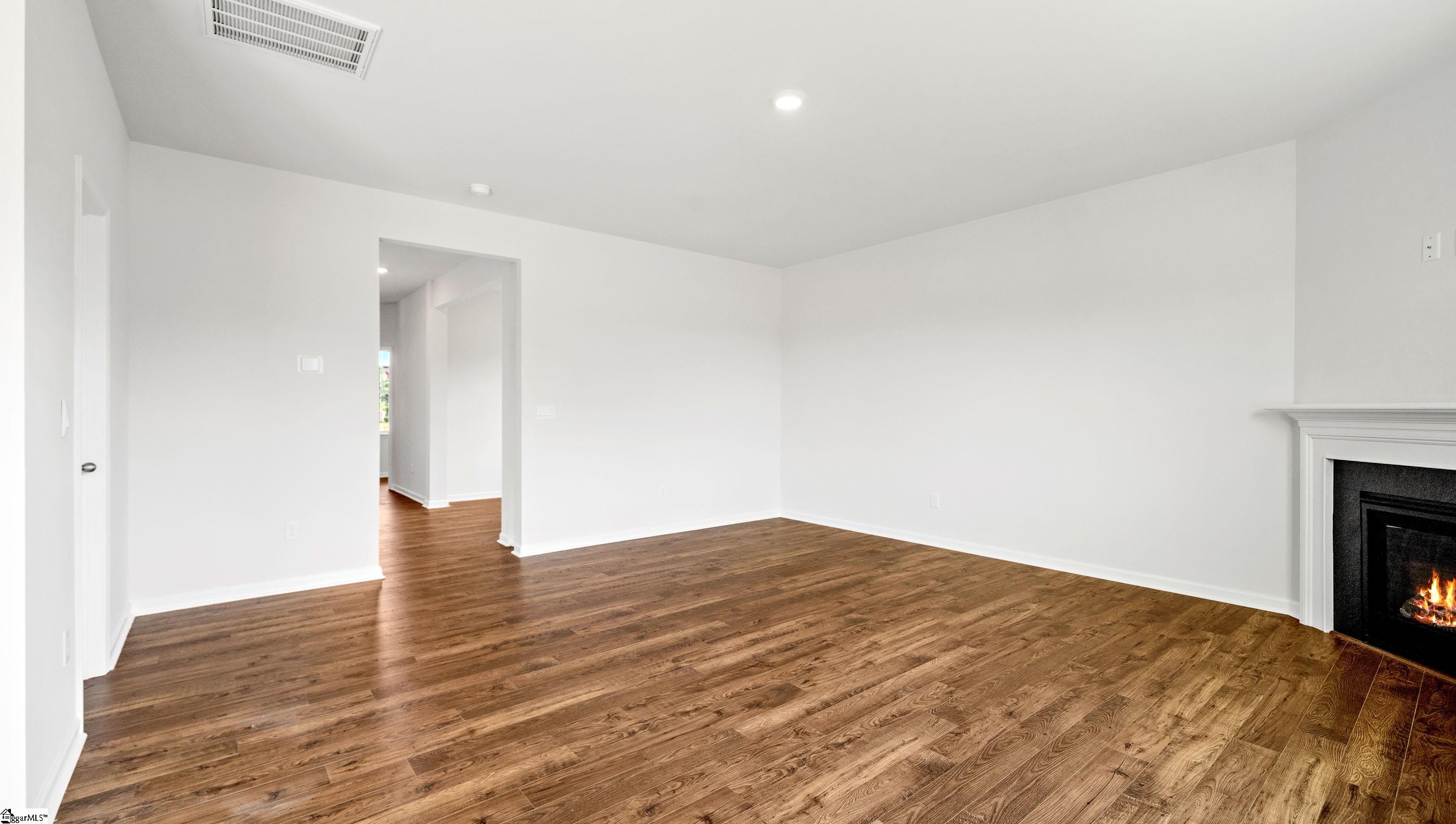 107 Depot Circle Property Photo 12