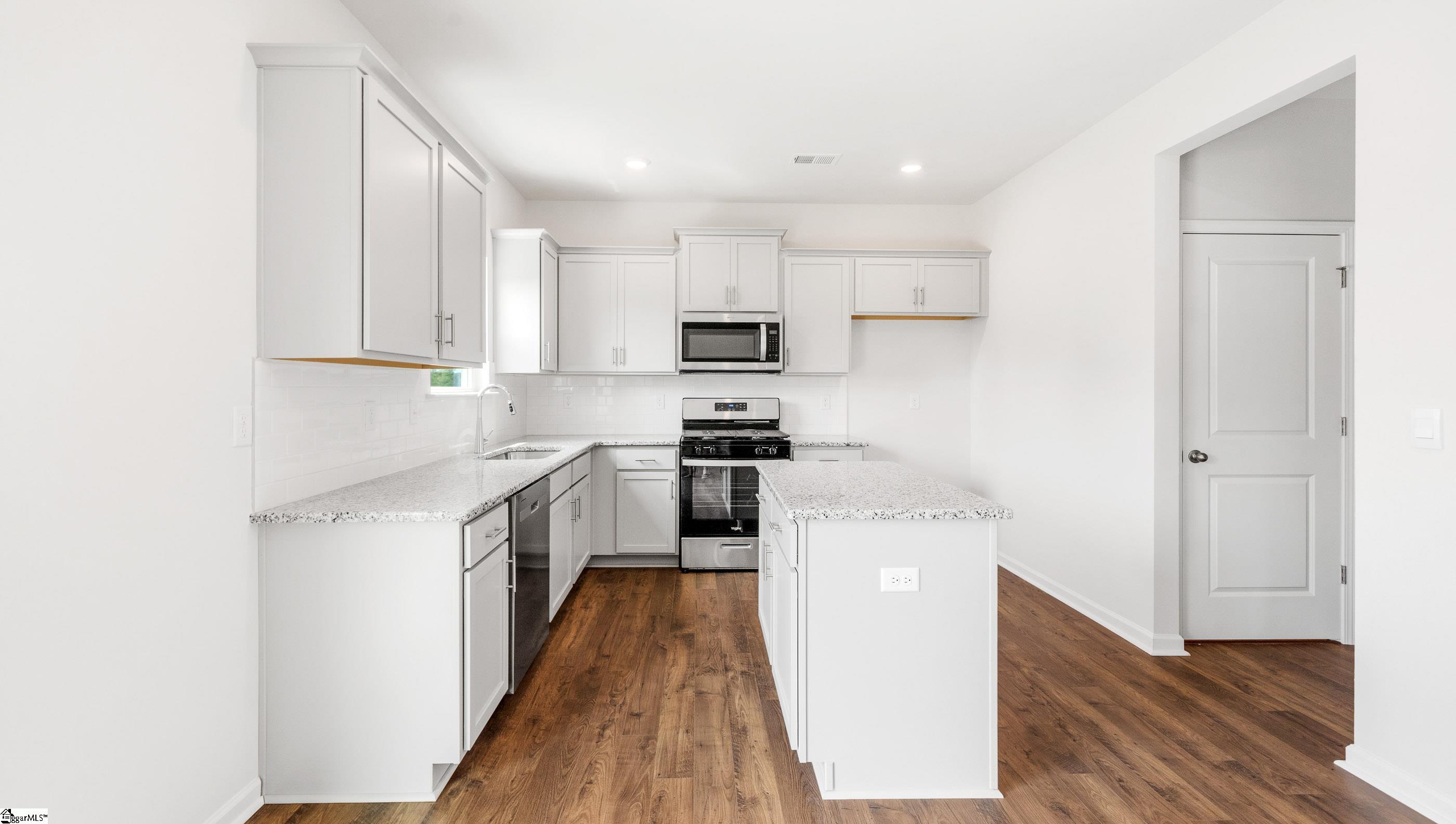 107 Depot Circle Property Photo 23