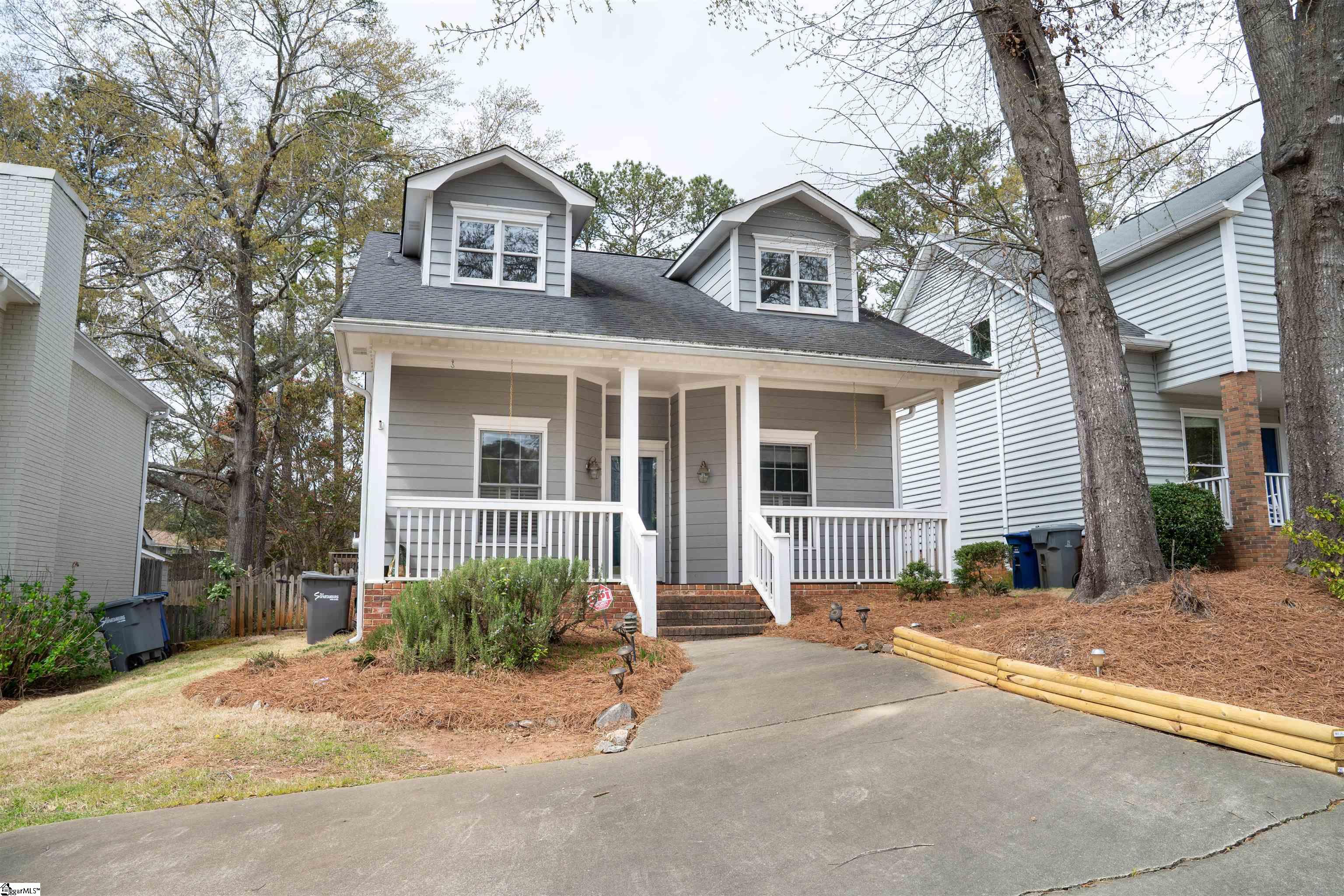 18 Arbour Lane Property Photo