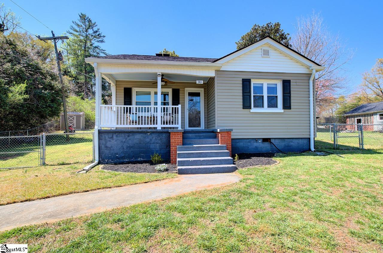 743 Pickens Drive Property Photo