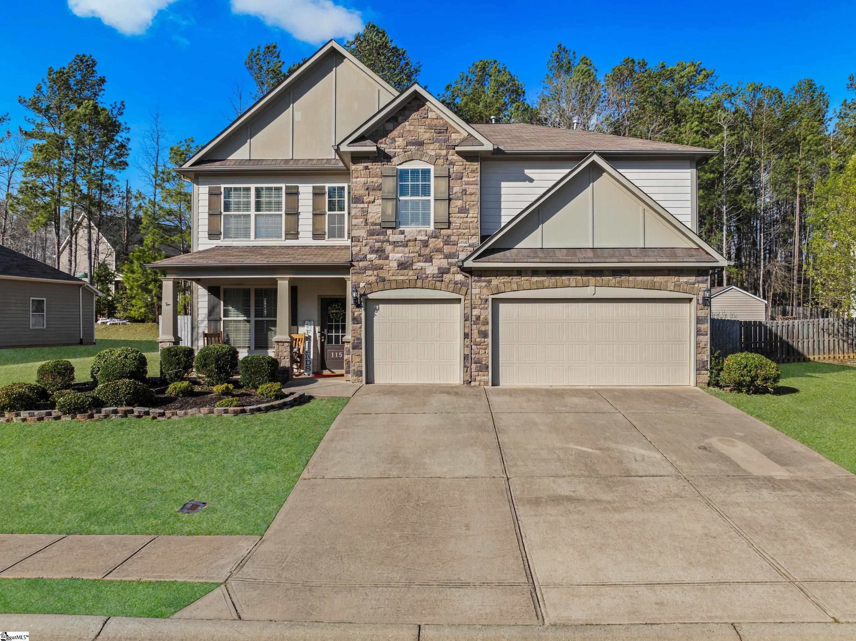 115 Trailwood Drive Property Photo