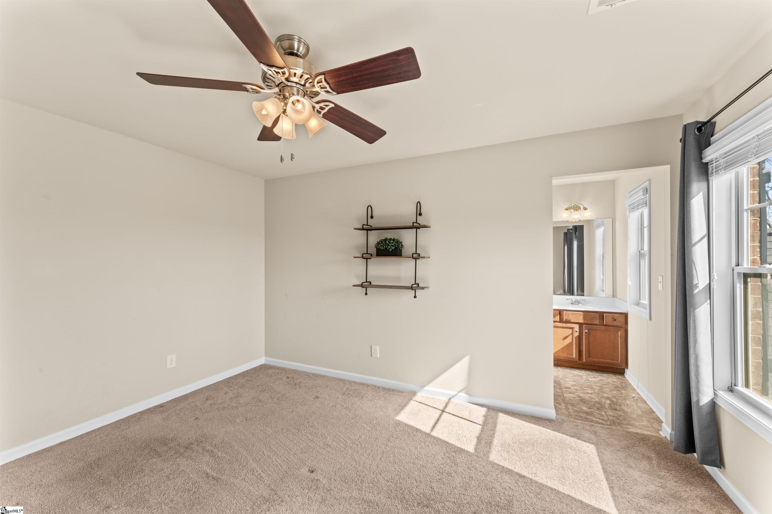 102 Sorrel Oaks Property Photo 28