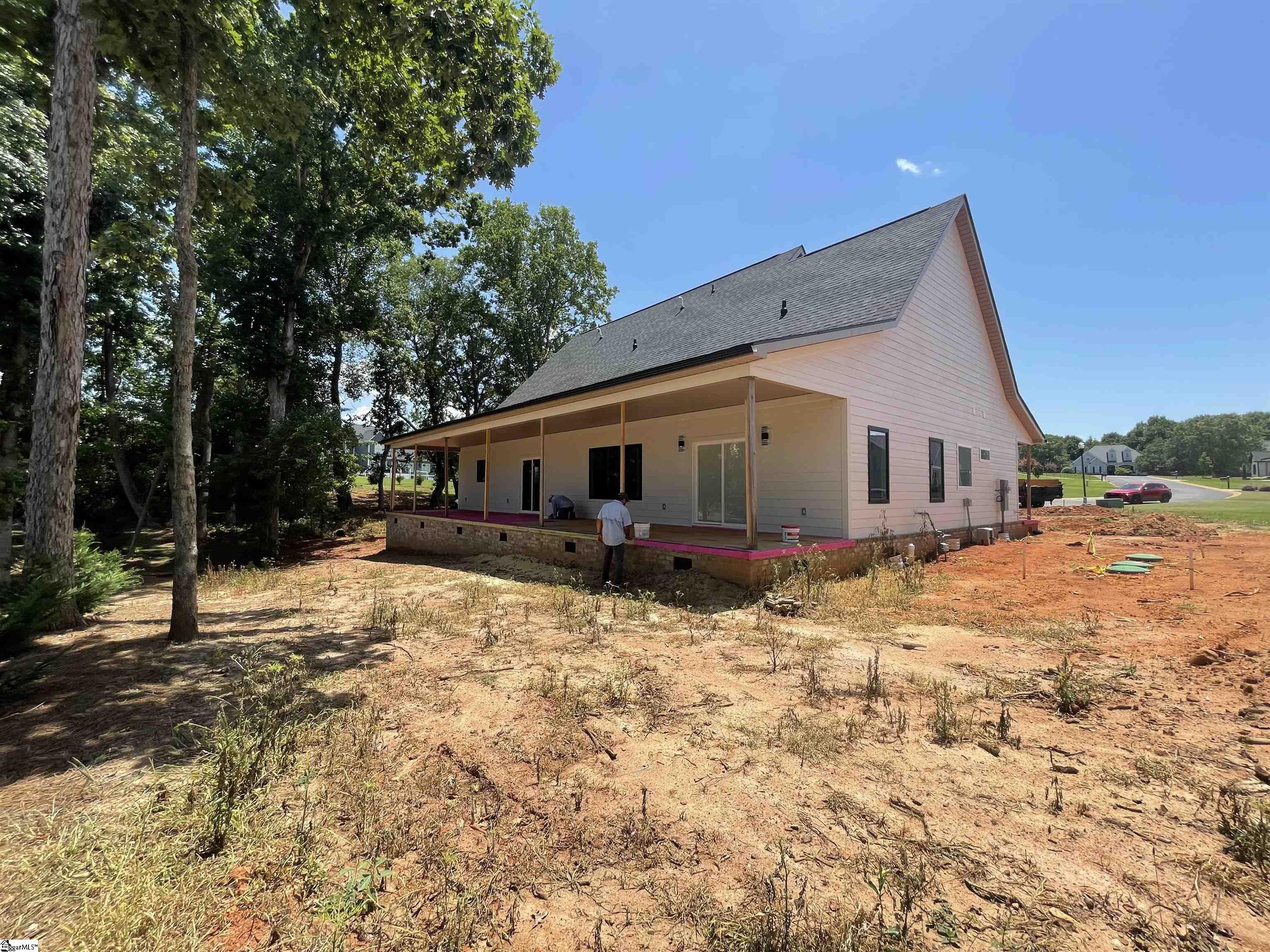 715 Tenerriffe Court Property Photo 4