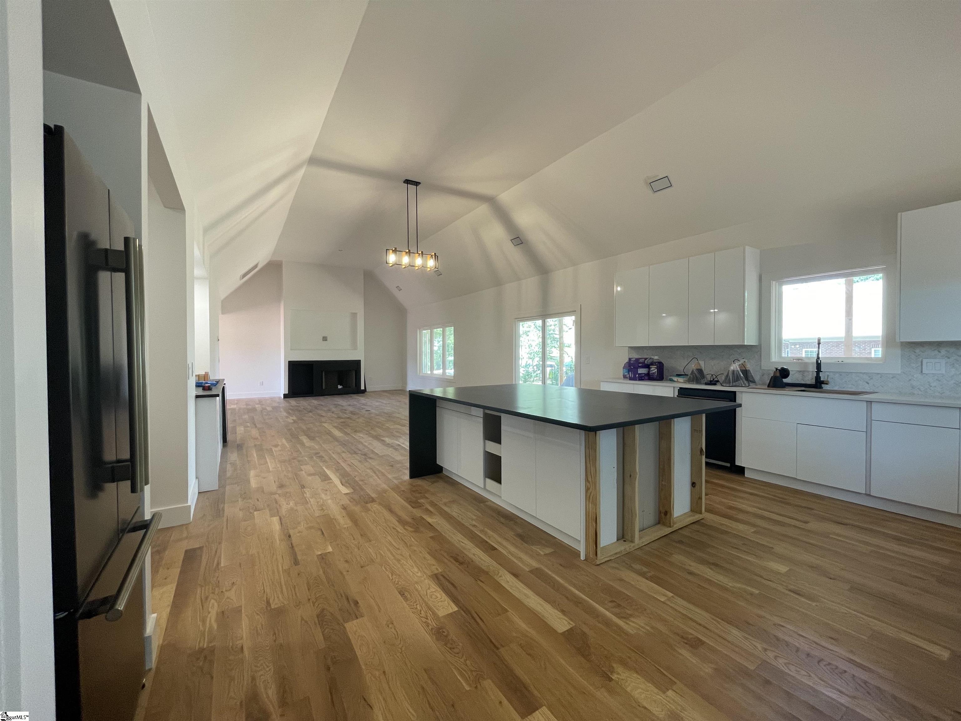 715 Tenerriffe Court Property Photo 22