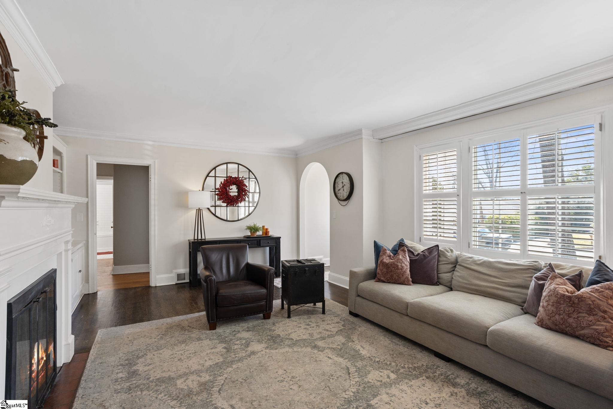 29 Club Drive Property Photo 6