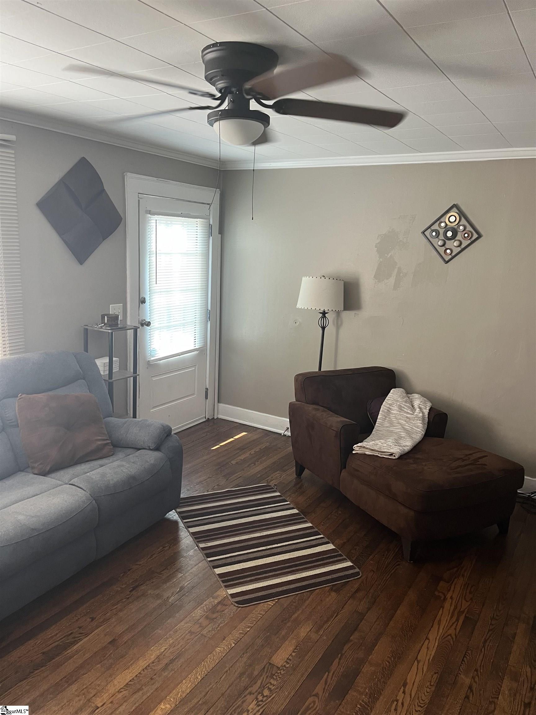 107 Somerset Street Property Photo 7