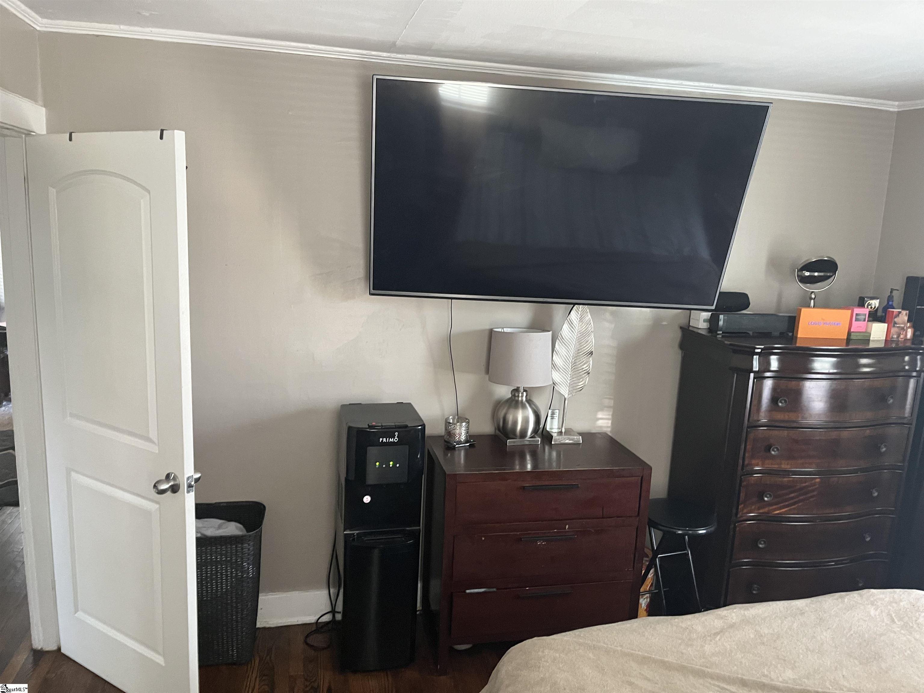 107 Somerset Street Property Photo 37