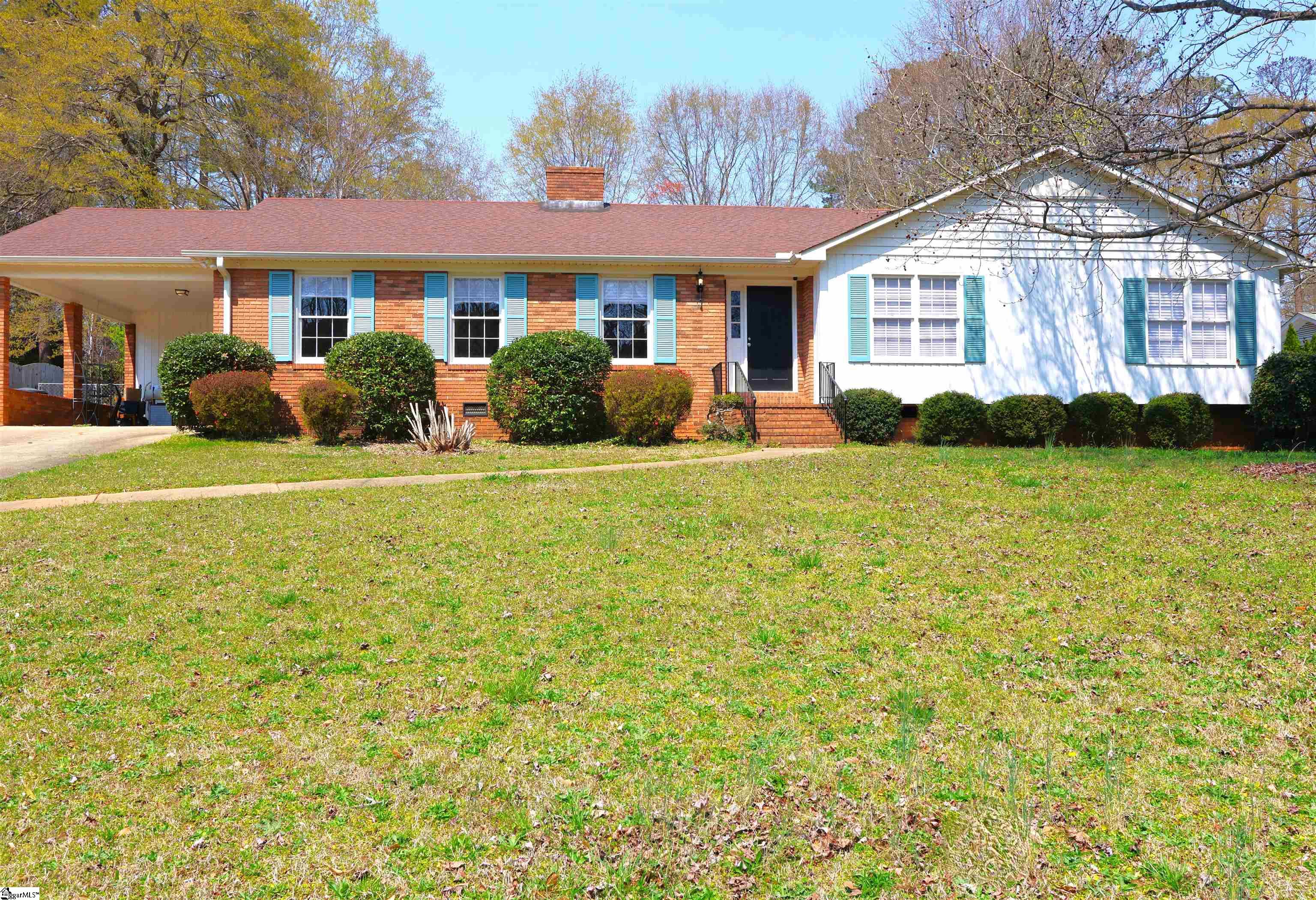 827 Thackston Drive Property Photo