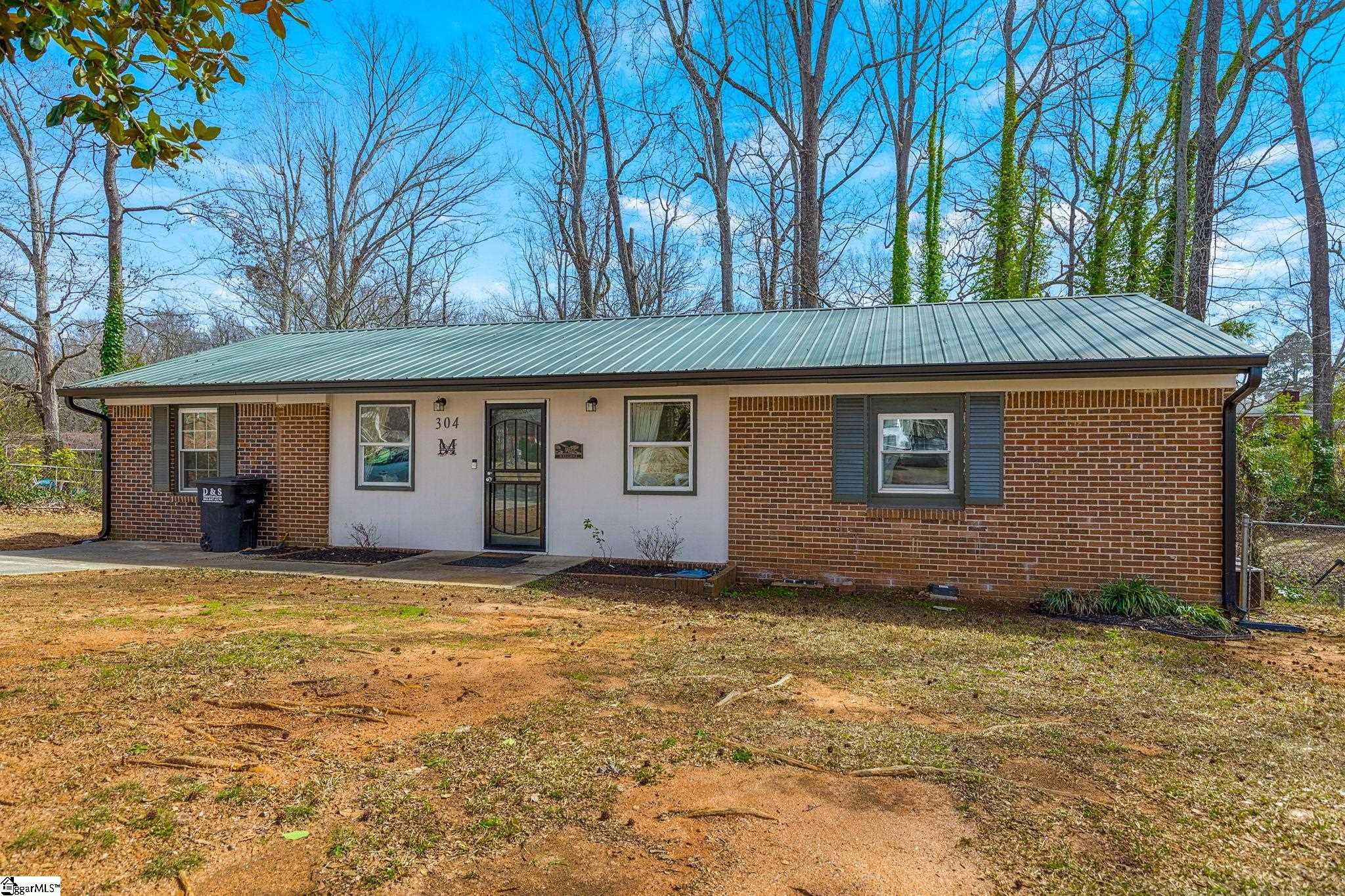 304 Brookhaven Drive Property Photo