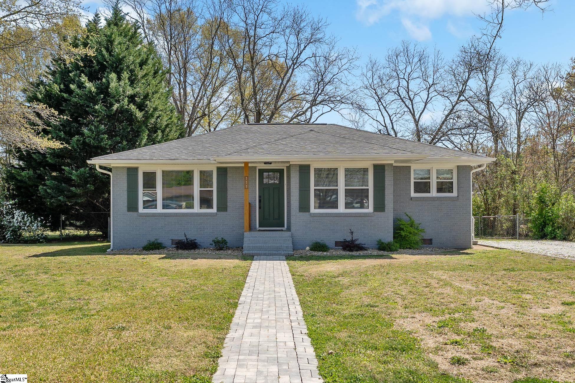 111 Davis Street Property Photo