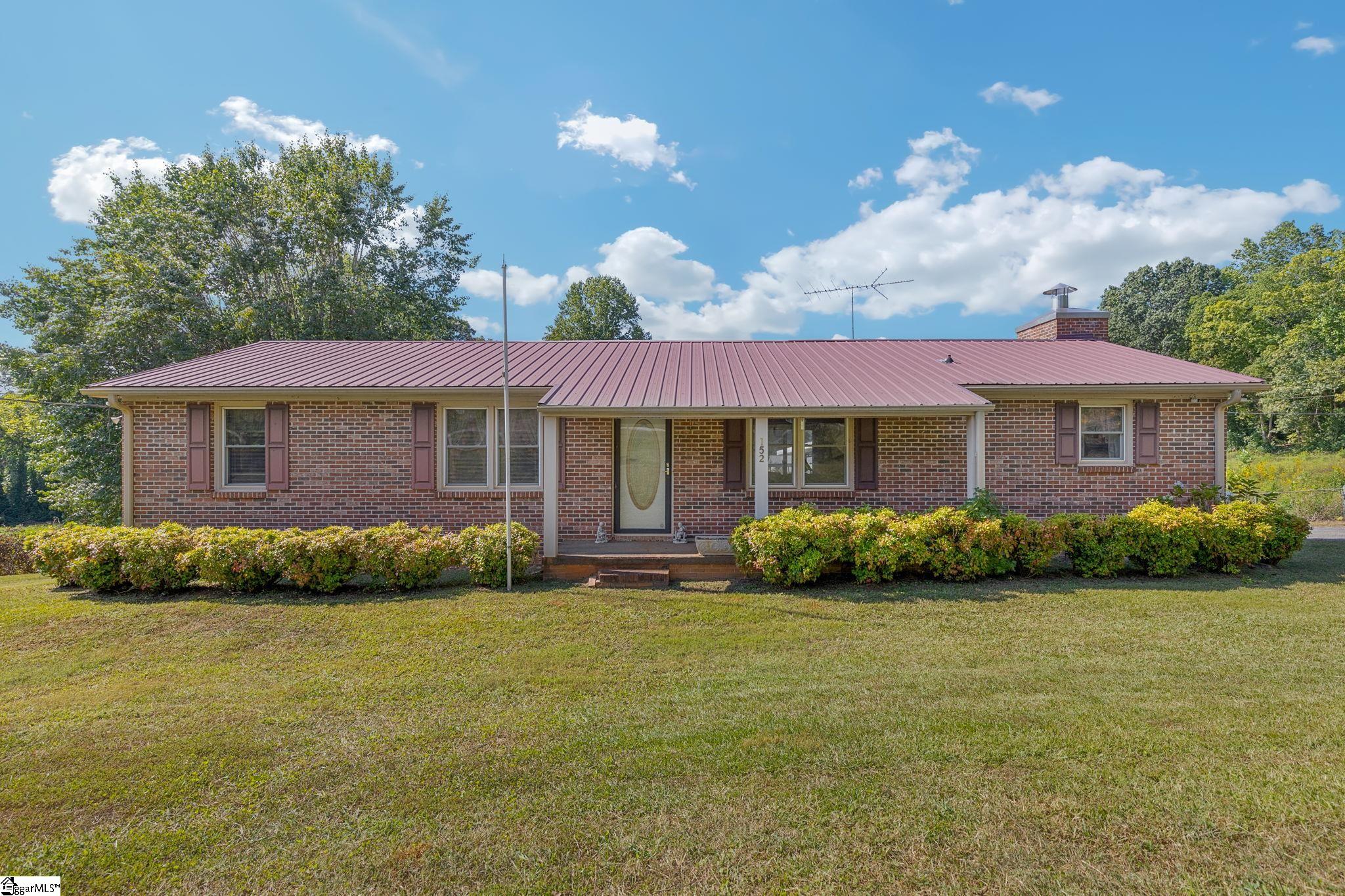 152 N Forest Circle Property Photo
