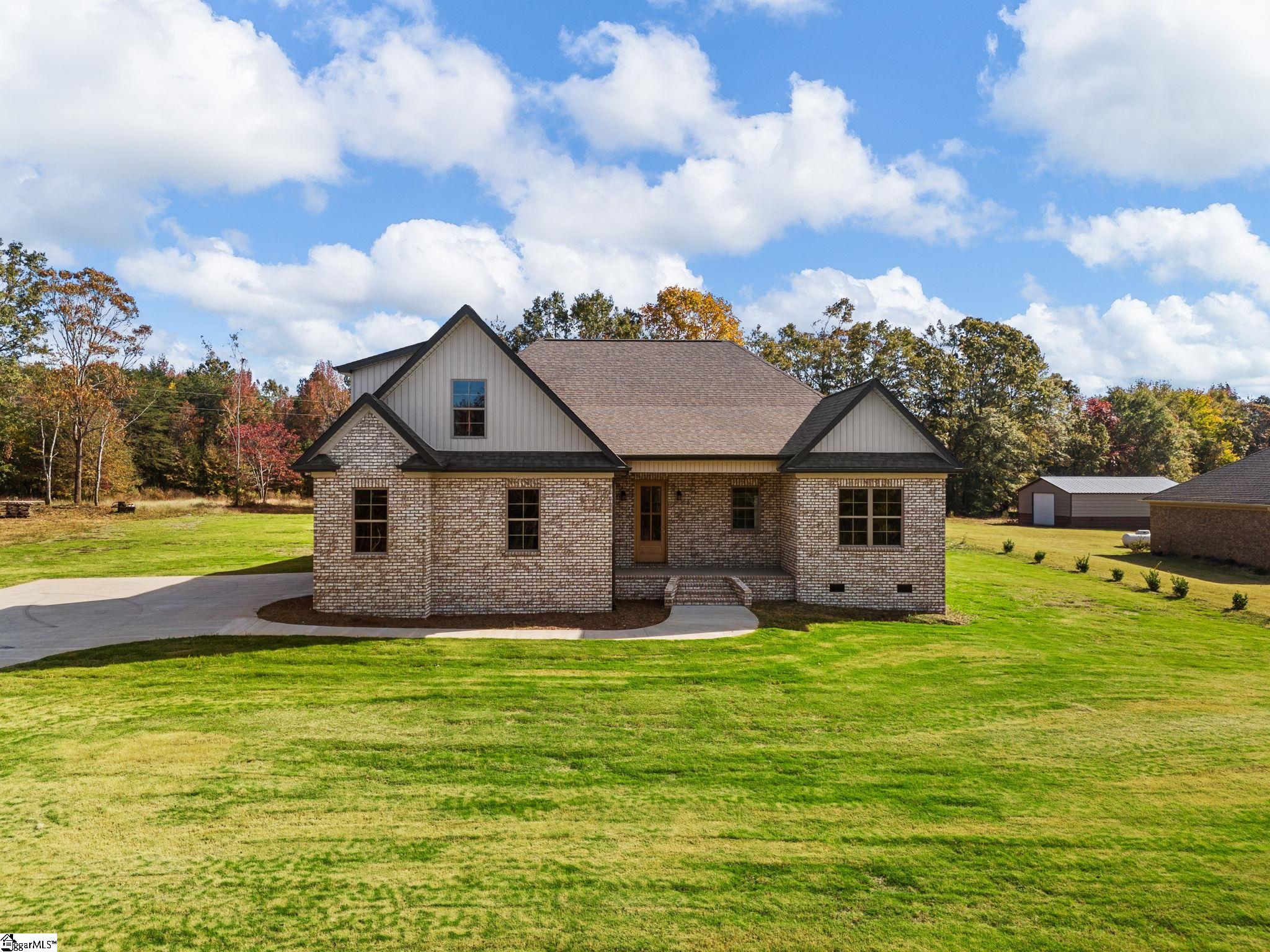 291 Robbins Road Property Photo