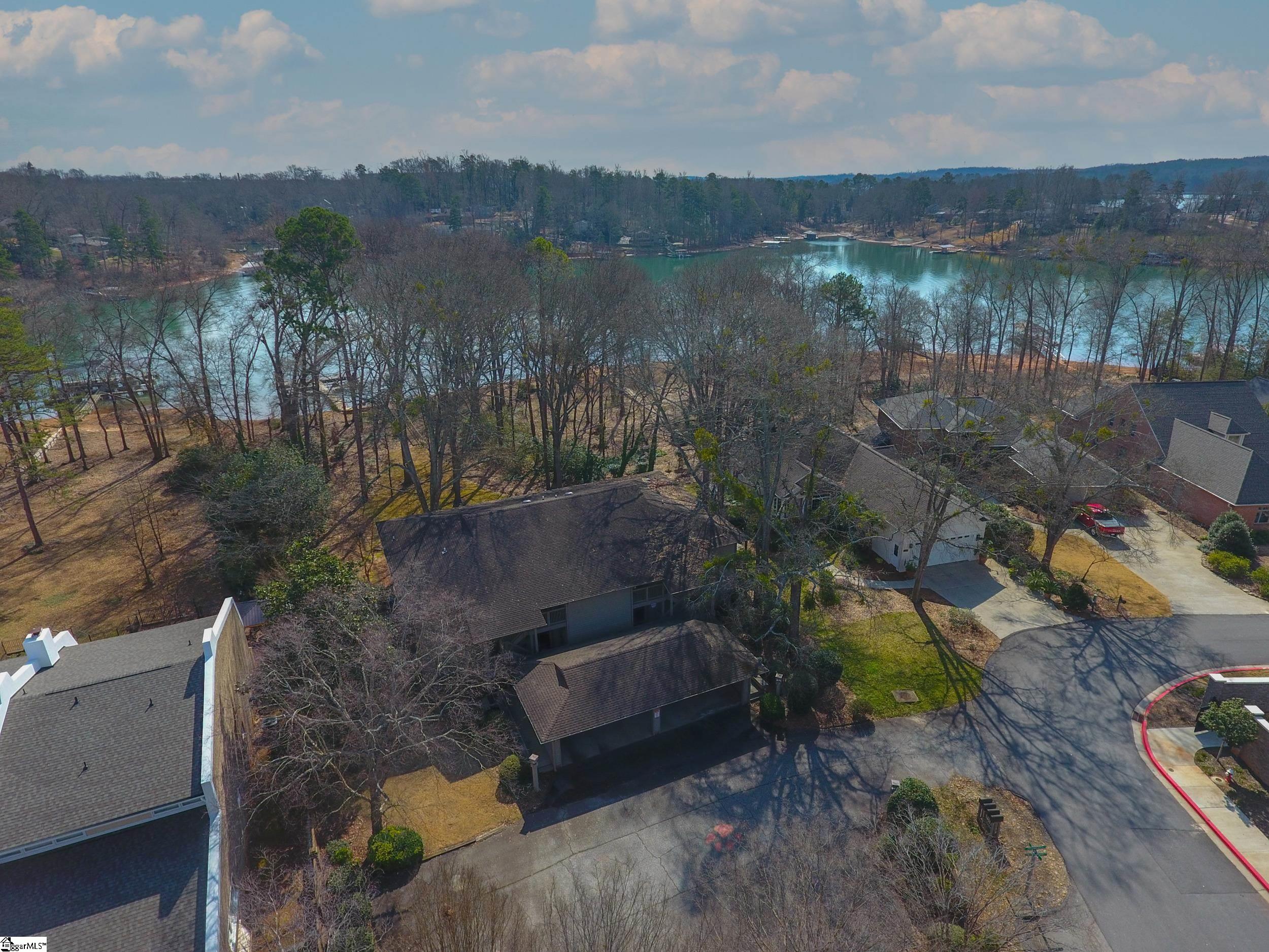 206 Holiday E Property Photo